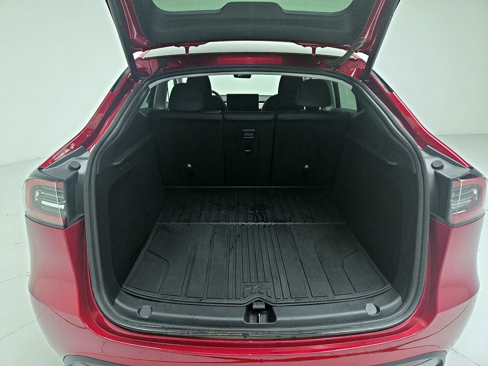 Thumbnail: 2024 Tesla Model Y - 20