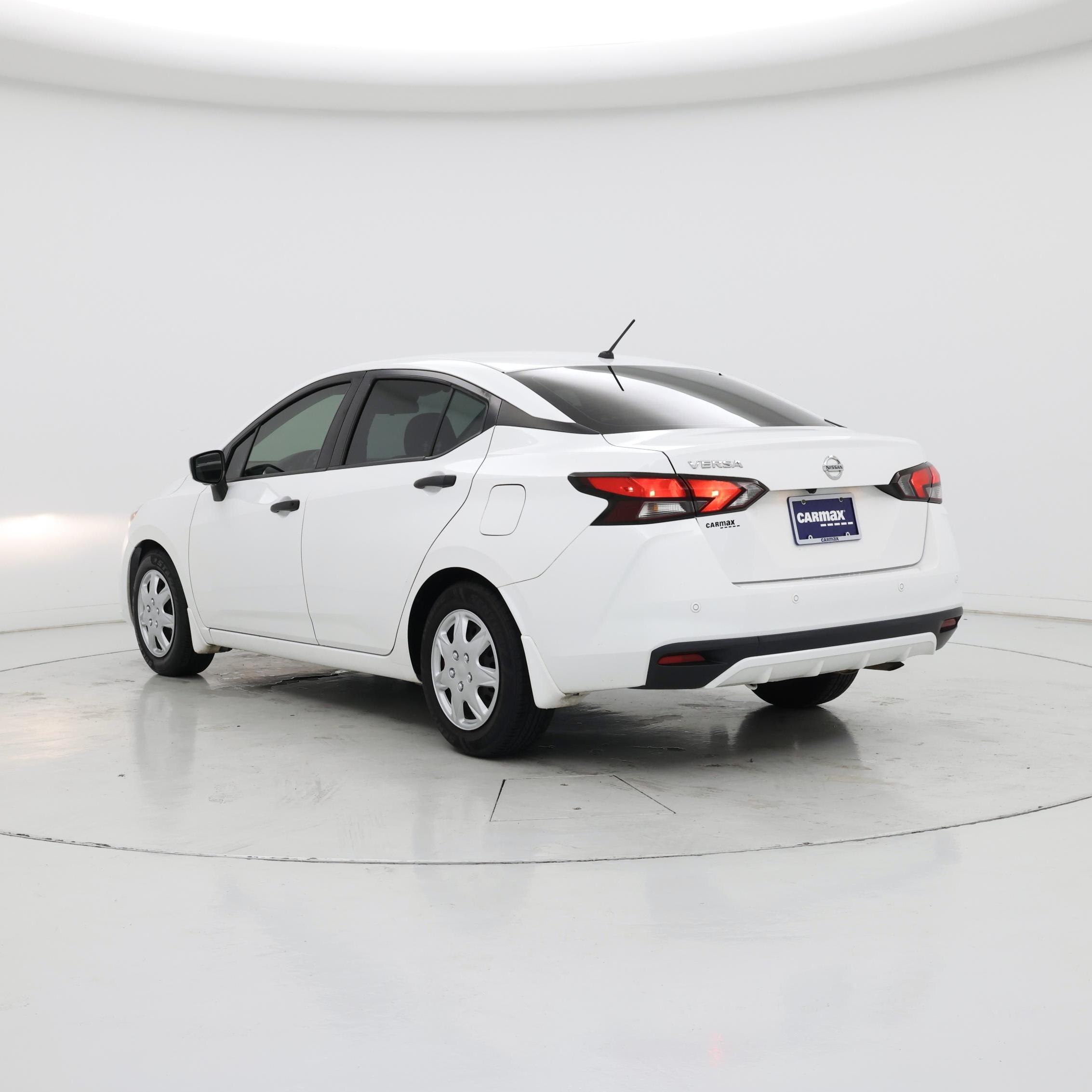 Thumbnail: 2020 Nissan Versa - 2