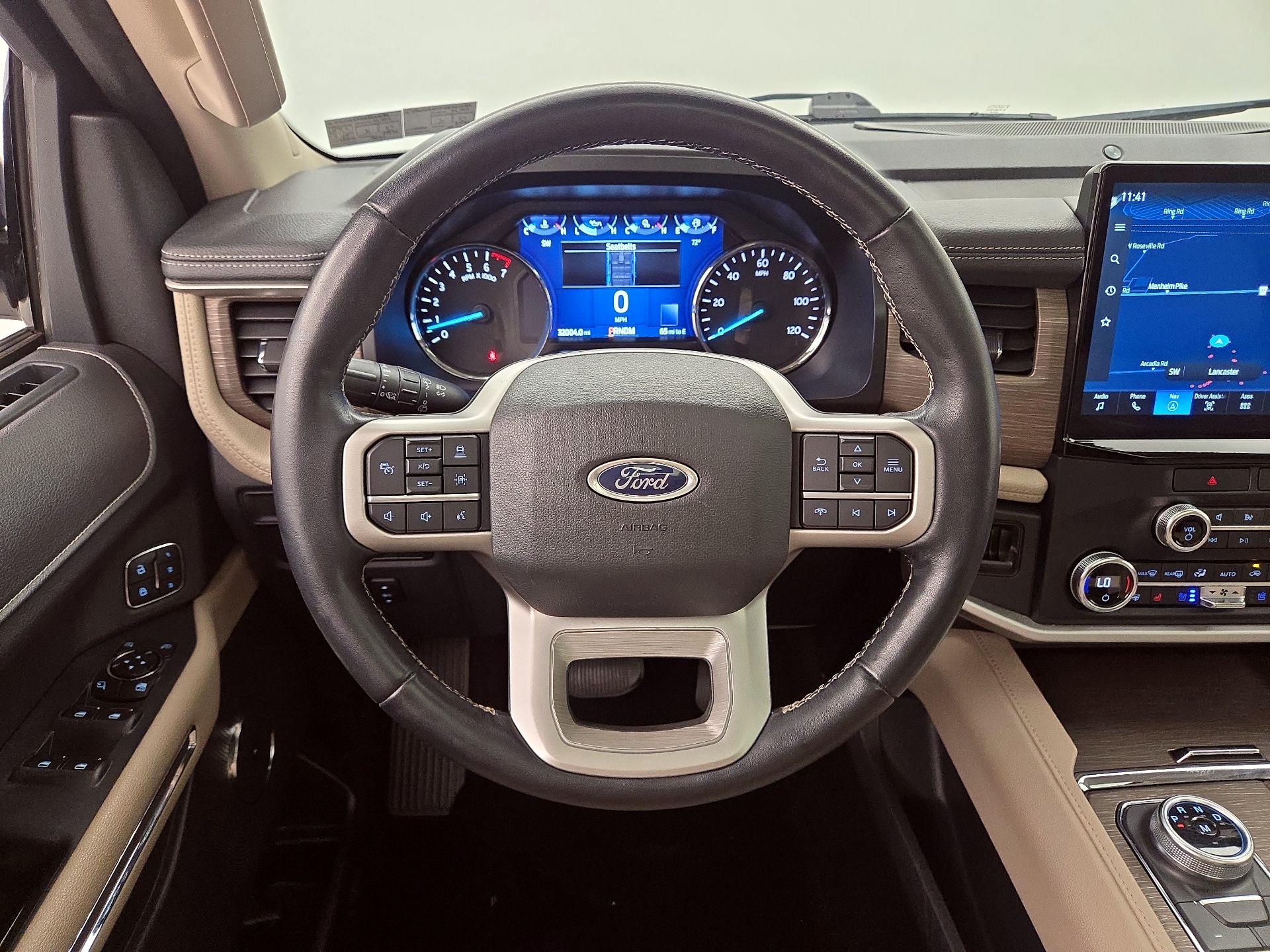 Thumbnail: 2022 Ford Expedition - 10