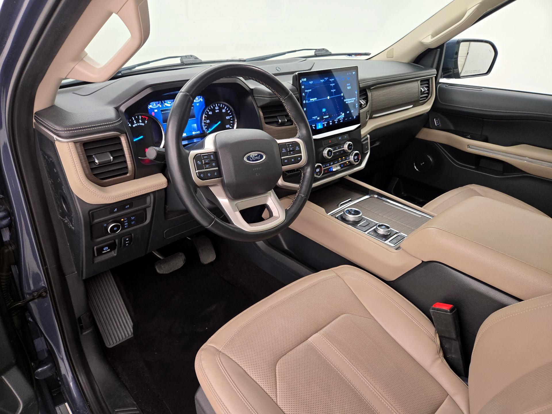 Thumbnail: 2022 Ford Expedition - 11