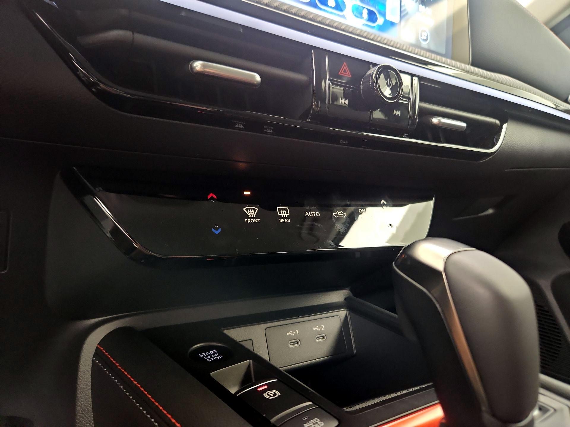 Thumbnail: 2025 Nissan Kicks - 16