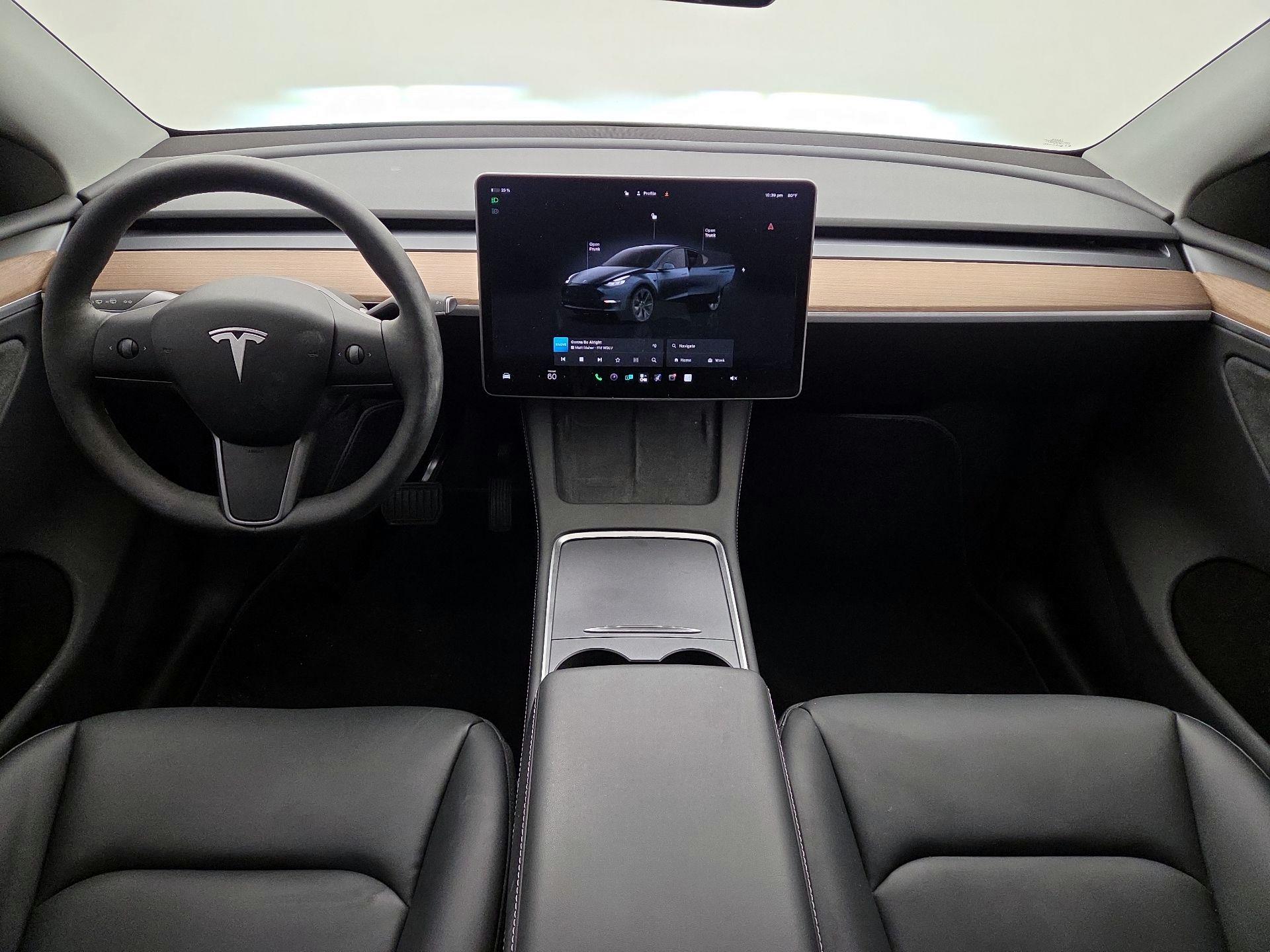 Thumbnail: 2024 Tesla Model Y - 9