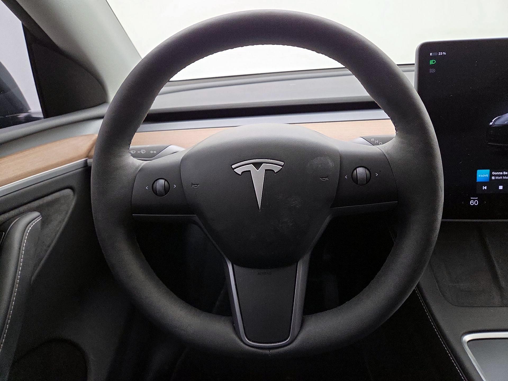 Thumbnail: 2024 Tesla Model Y - 10