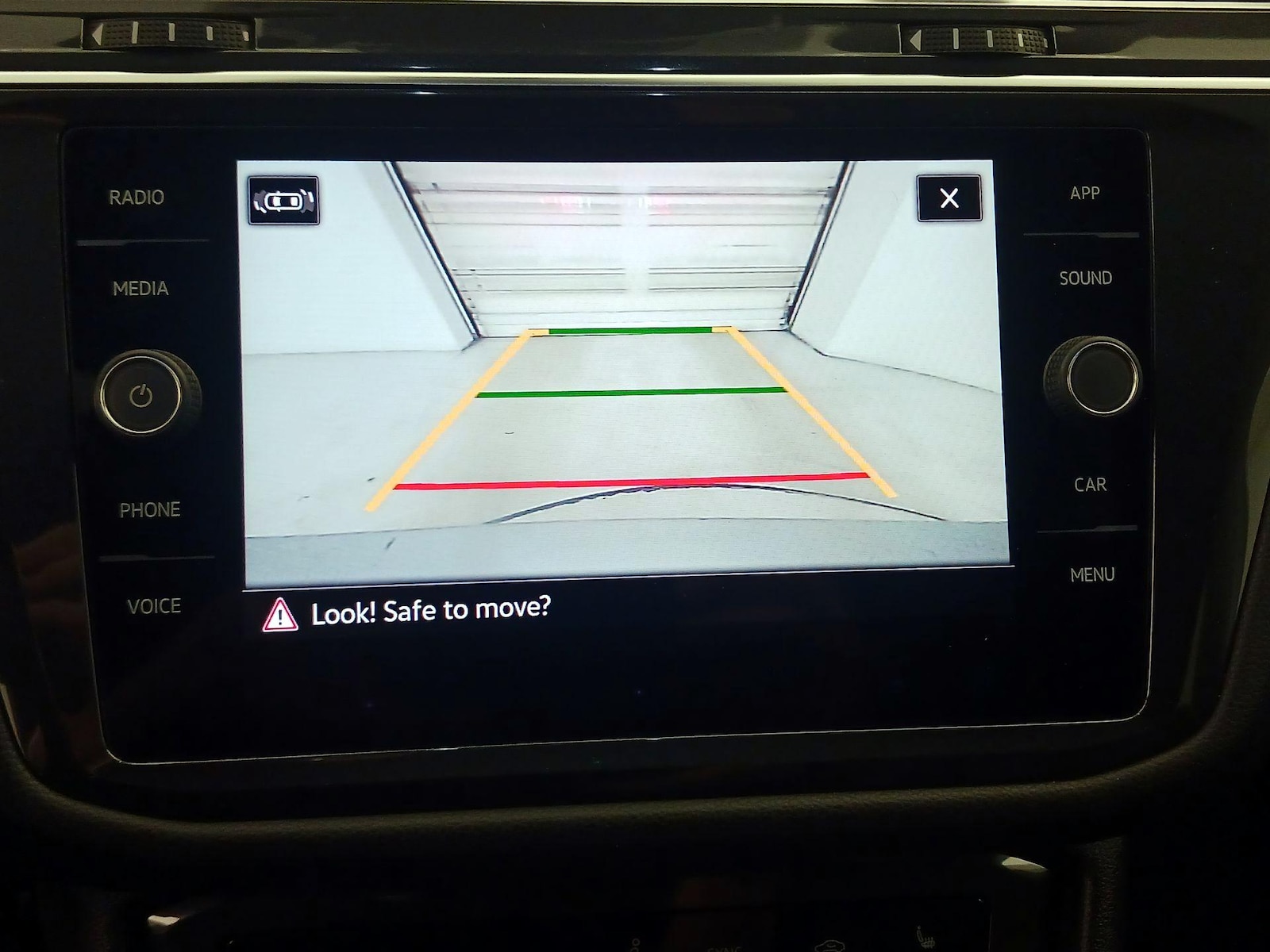 2022 Volkswagen Tiguan SE R-LINE BLACK - Photo 15