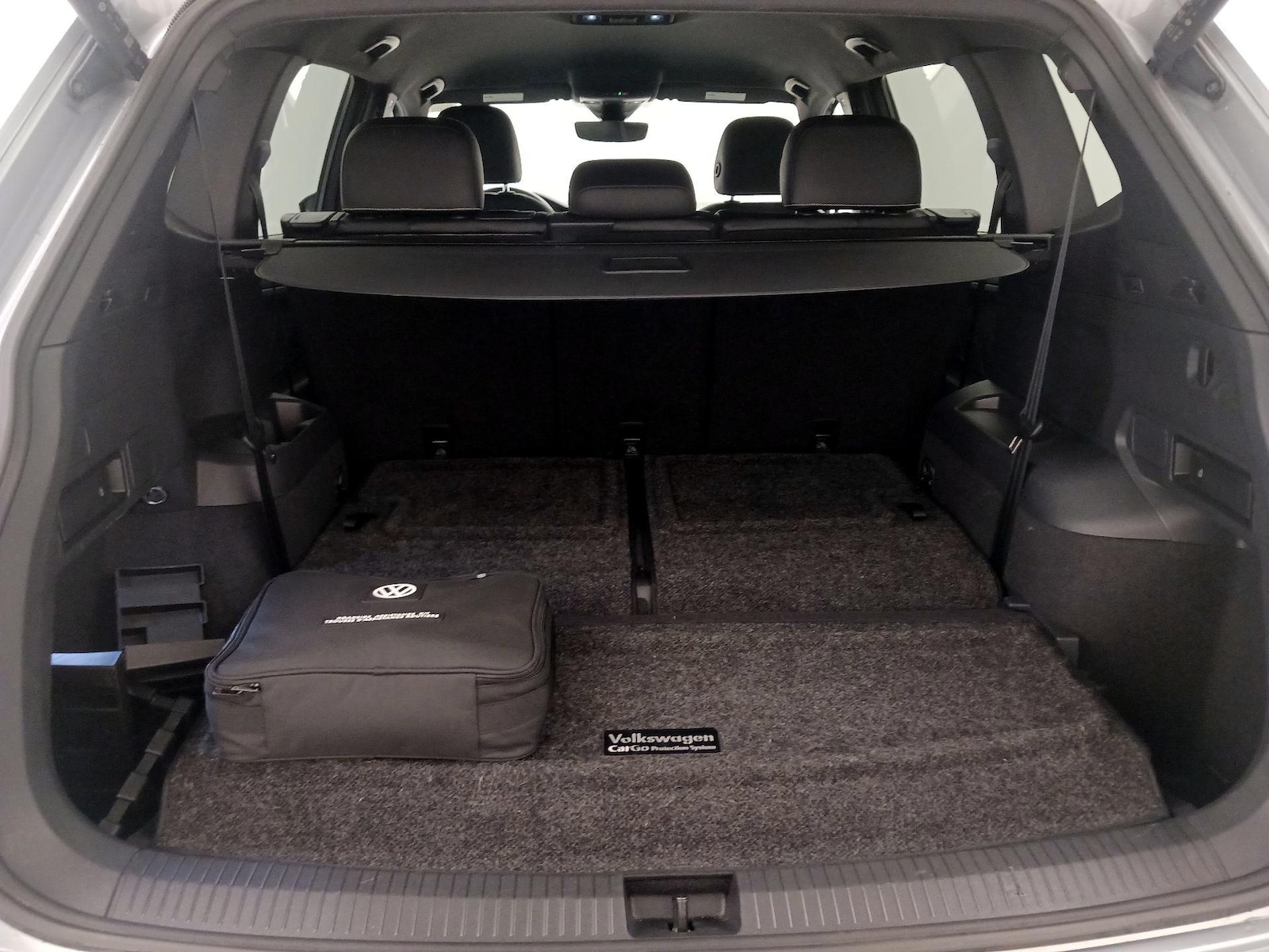 2022 Volkswagen Tiguan SE R-LINE BLACK - Photo 23