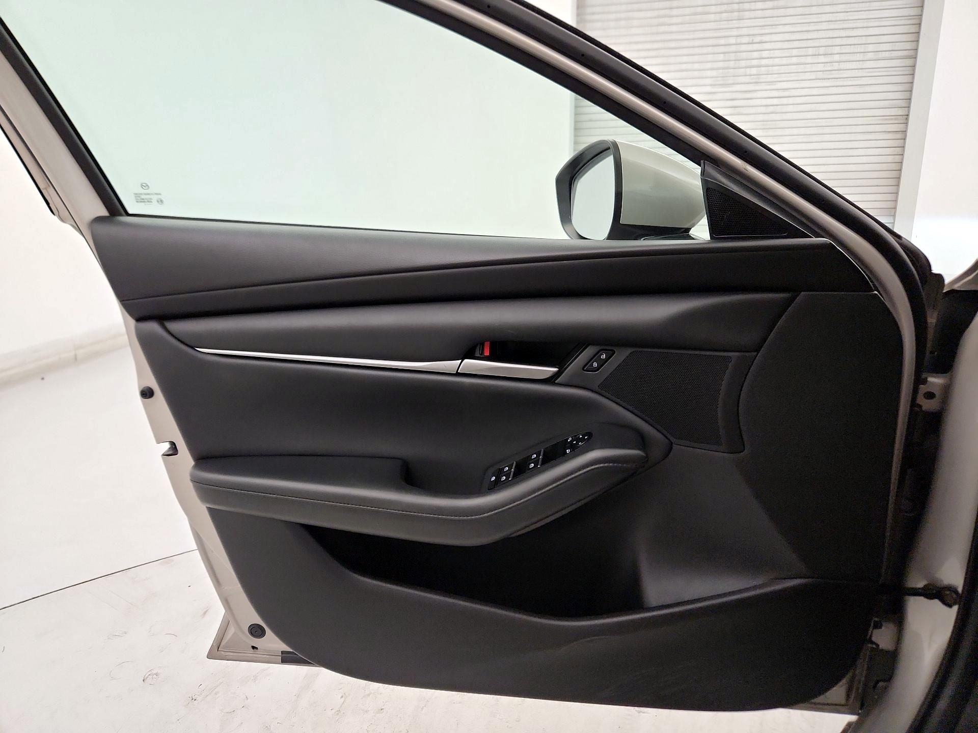 Thumbnail: 2023 Mazda Mazda3 - 12