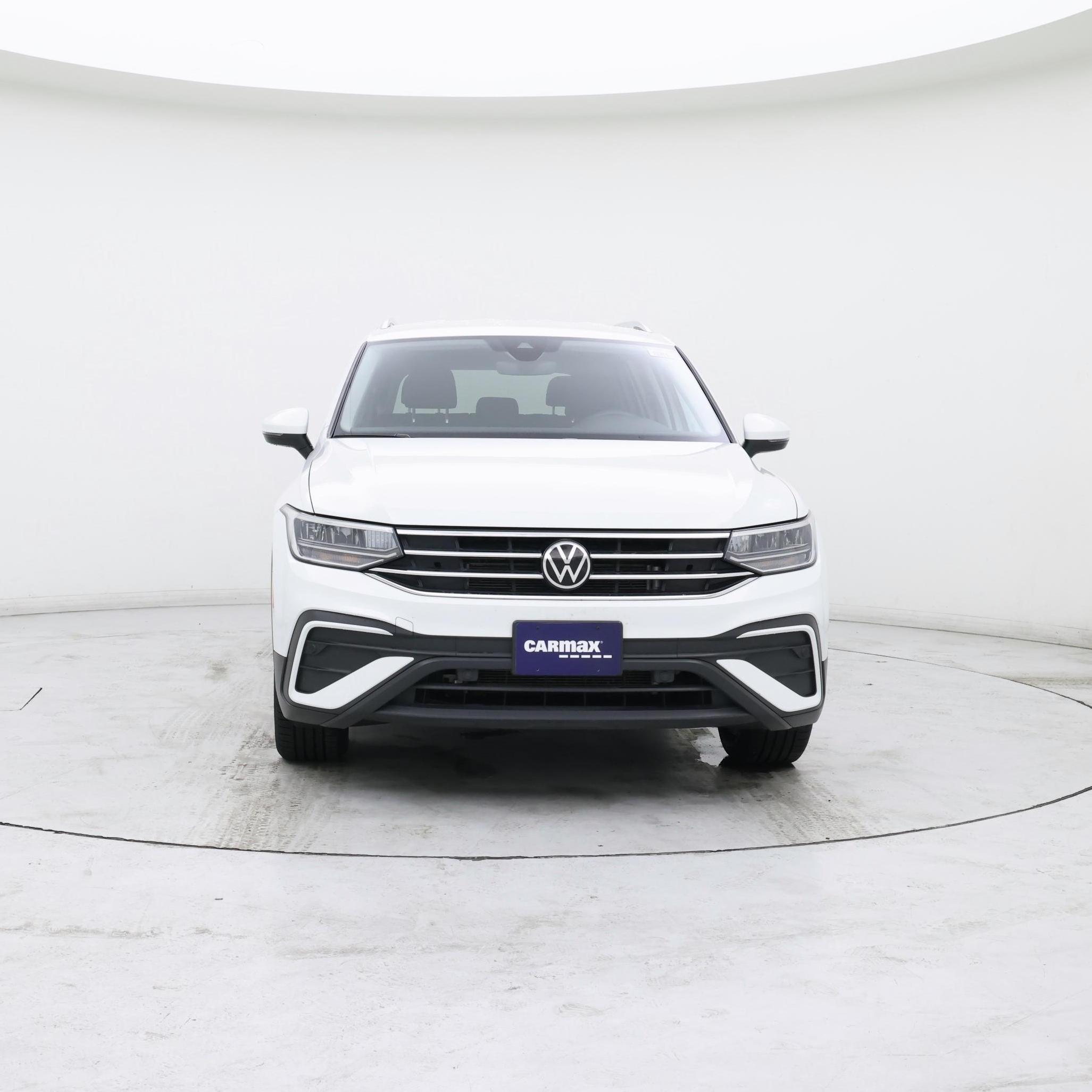 Thumbnail: 2022 Volkswagen Tiguan - 5