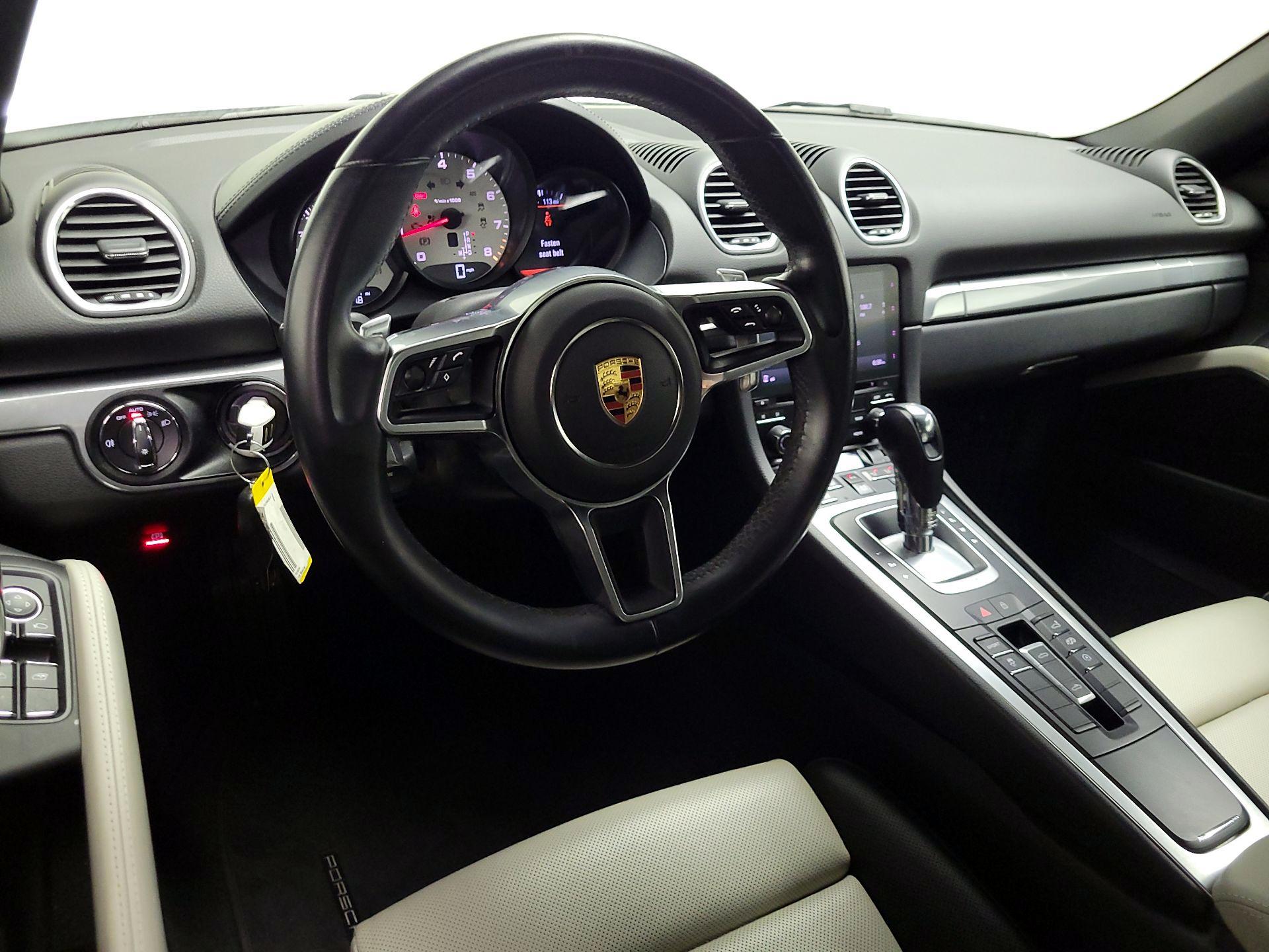 Thumbnail: 2020 Porsche 718 Boxster - 9