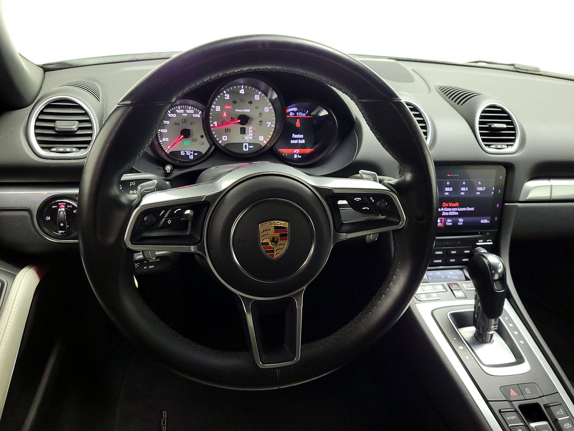 Thumbnail: 2020 Porsche 718 Boxster - 10