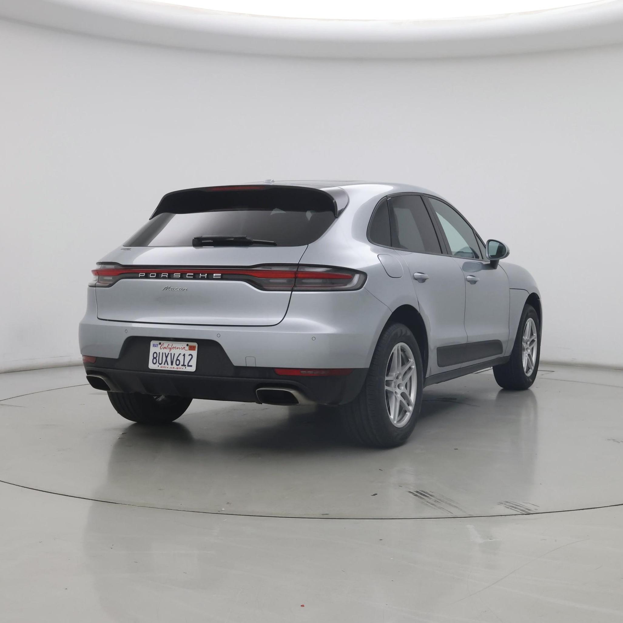 Thumbnail: 2021 Porsche Macan - 8
