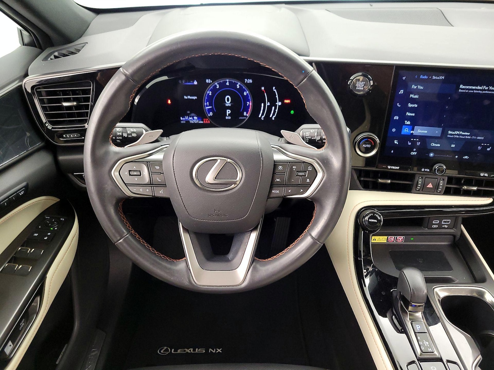 2024 Lexus NX 250 - Photo 11