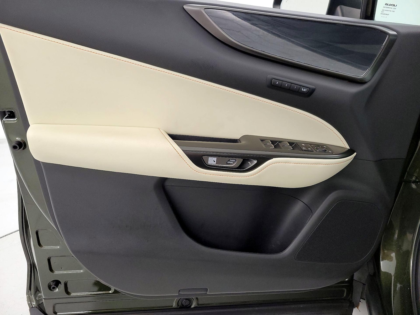 2024 Lexus NX 250 - Photo 13