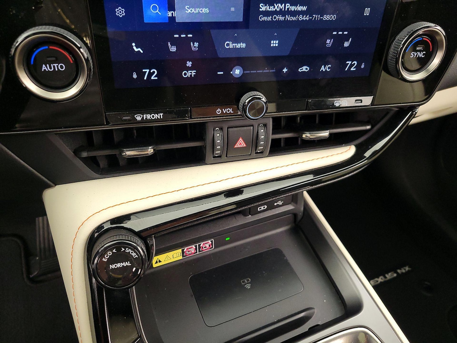 2024 Lexus NX 250 - Photo 17