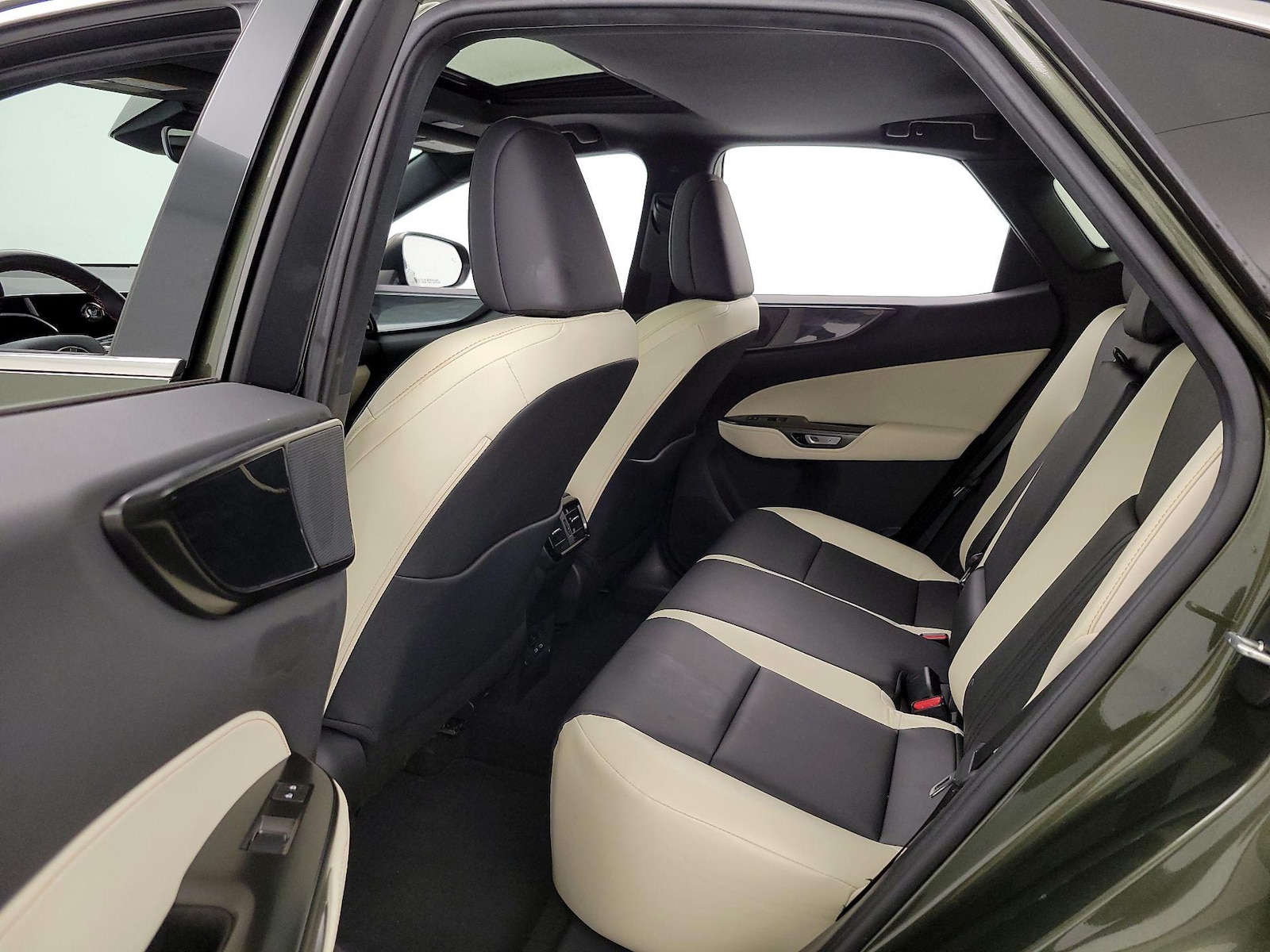 2024 Lexus NX 250 - Photo 21
