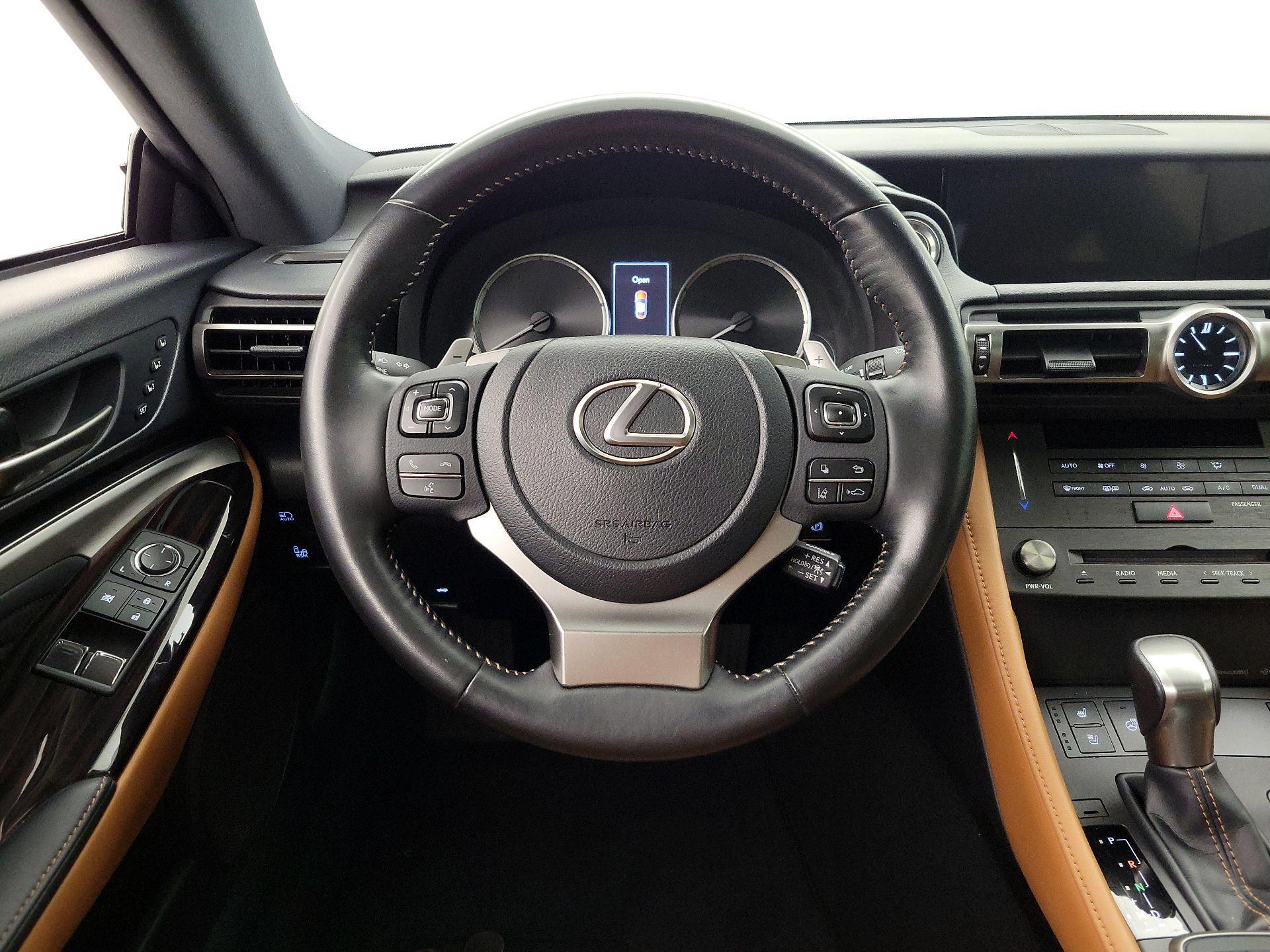 Thumbnail: 2021 Lexus RC - 10