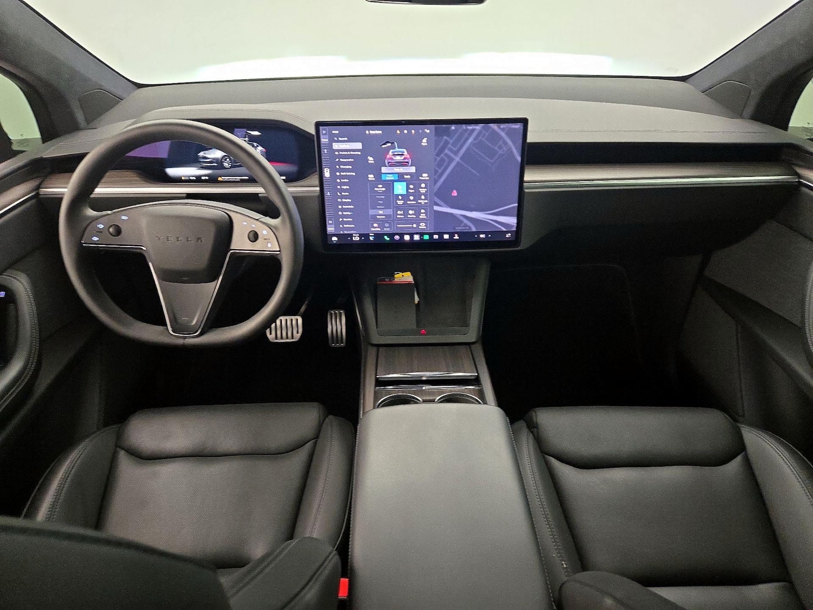 2024 Tesla Model X Long Range - Photo 10