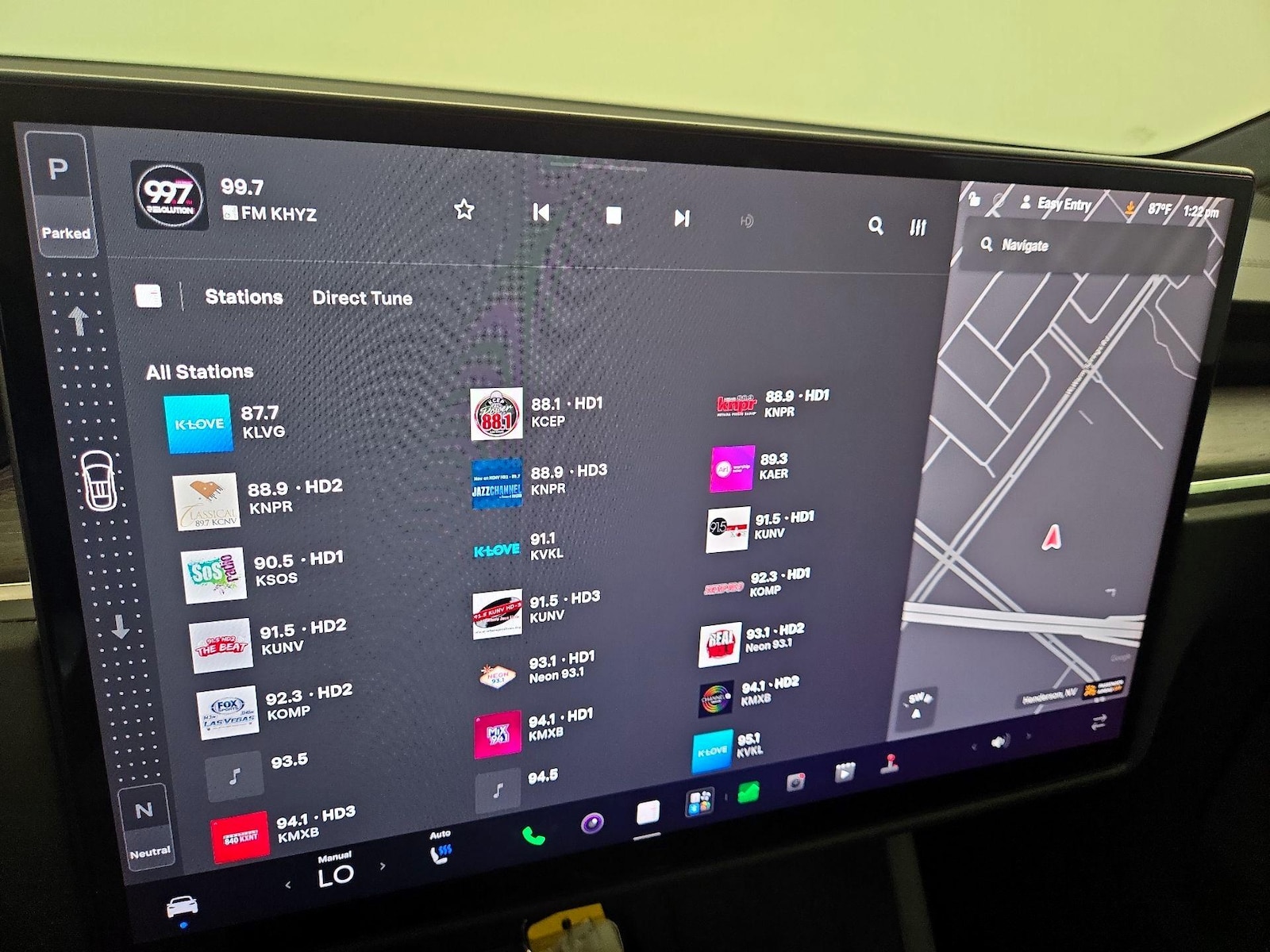 2024 Tesla Model X Long Range - Photo 16