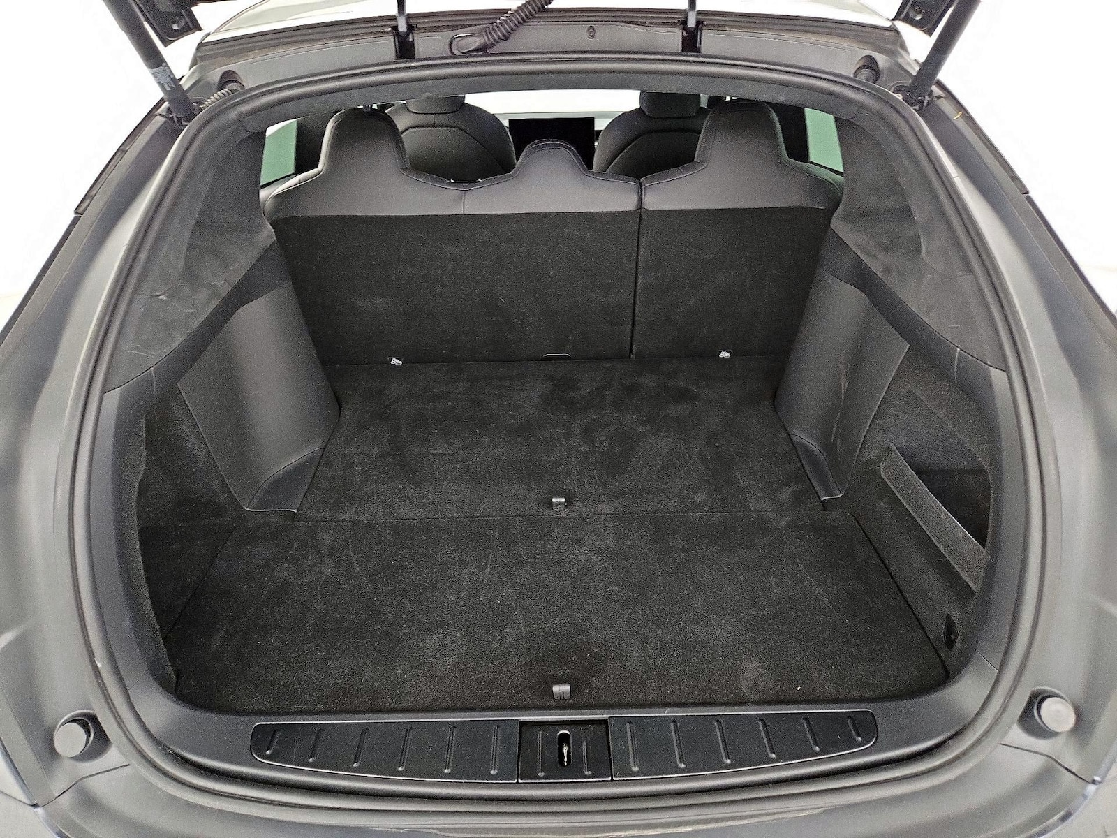 2024 Tesla Model X Long Range - Photo 21