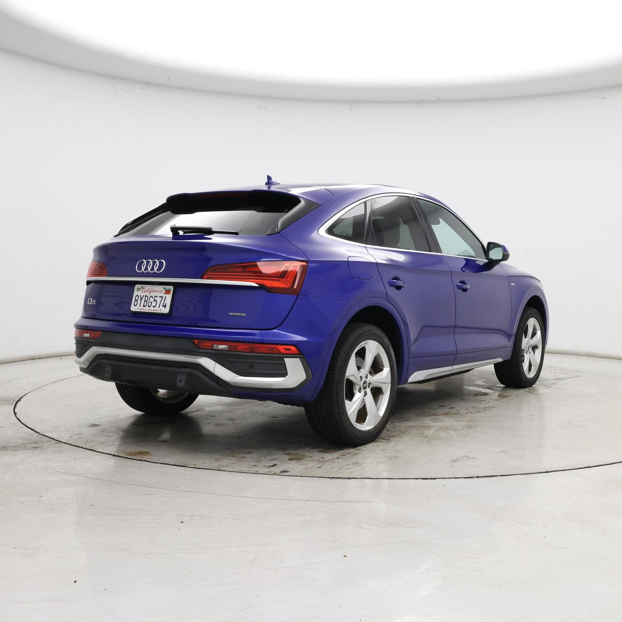 Thumbnail: 2021 Audi Q5 - 8