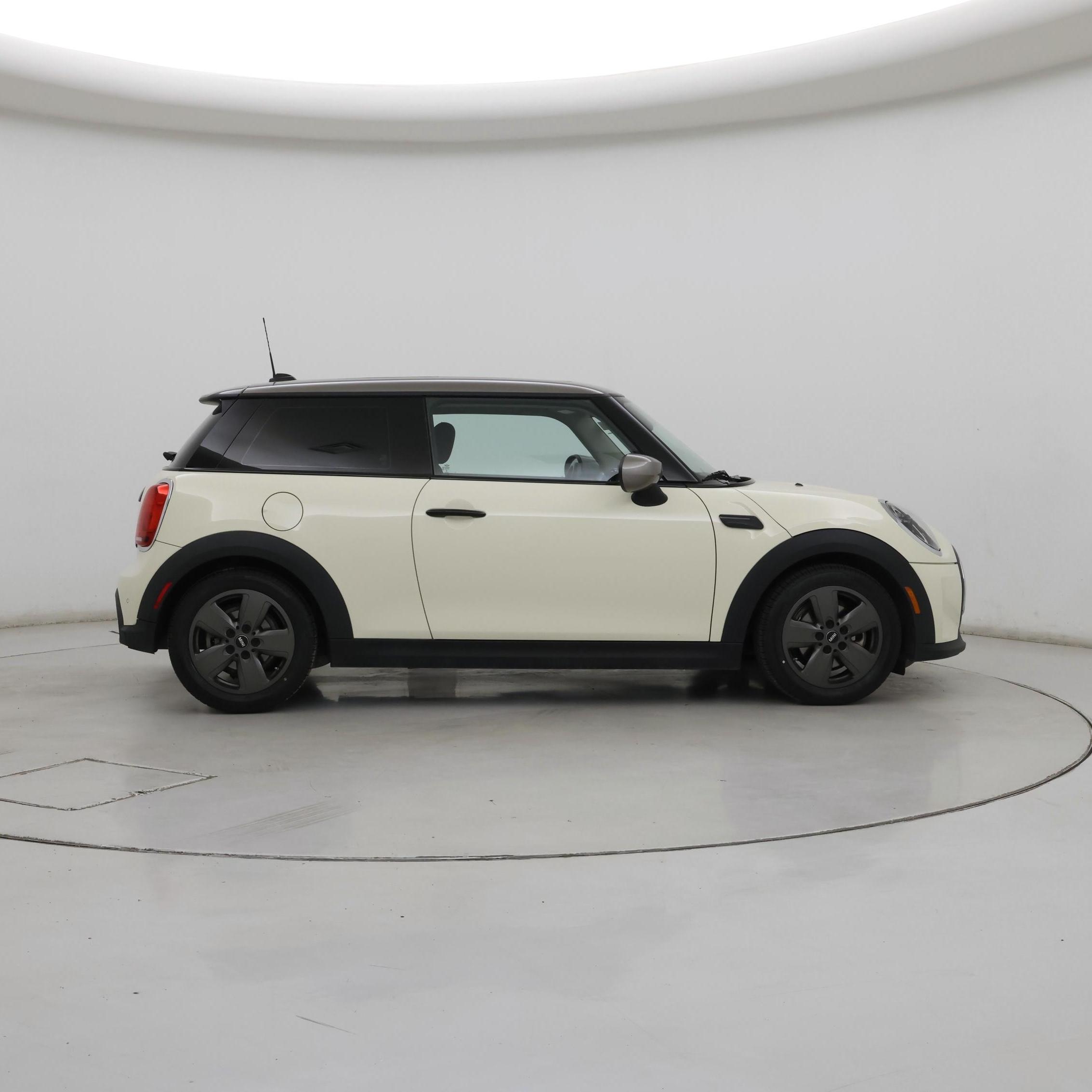 Thumbnail: 2022 MINI Cooper Hardtop - 7