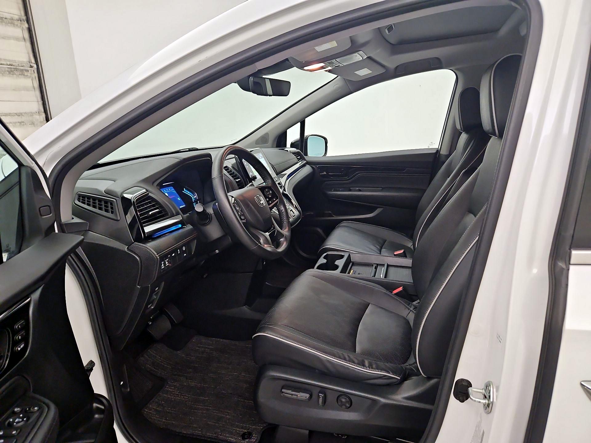 Thumbnail: 2023 Honda Odyssey - 11