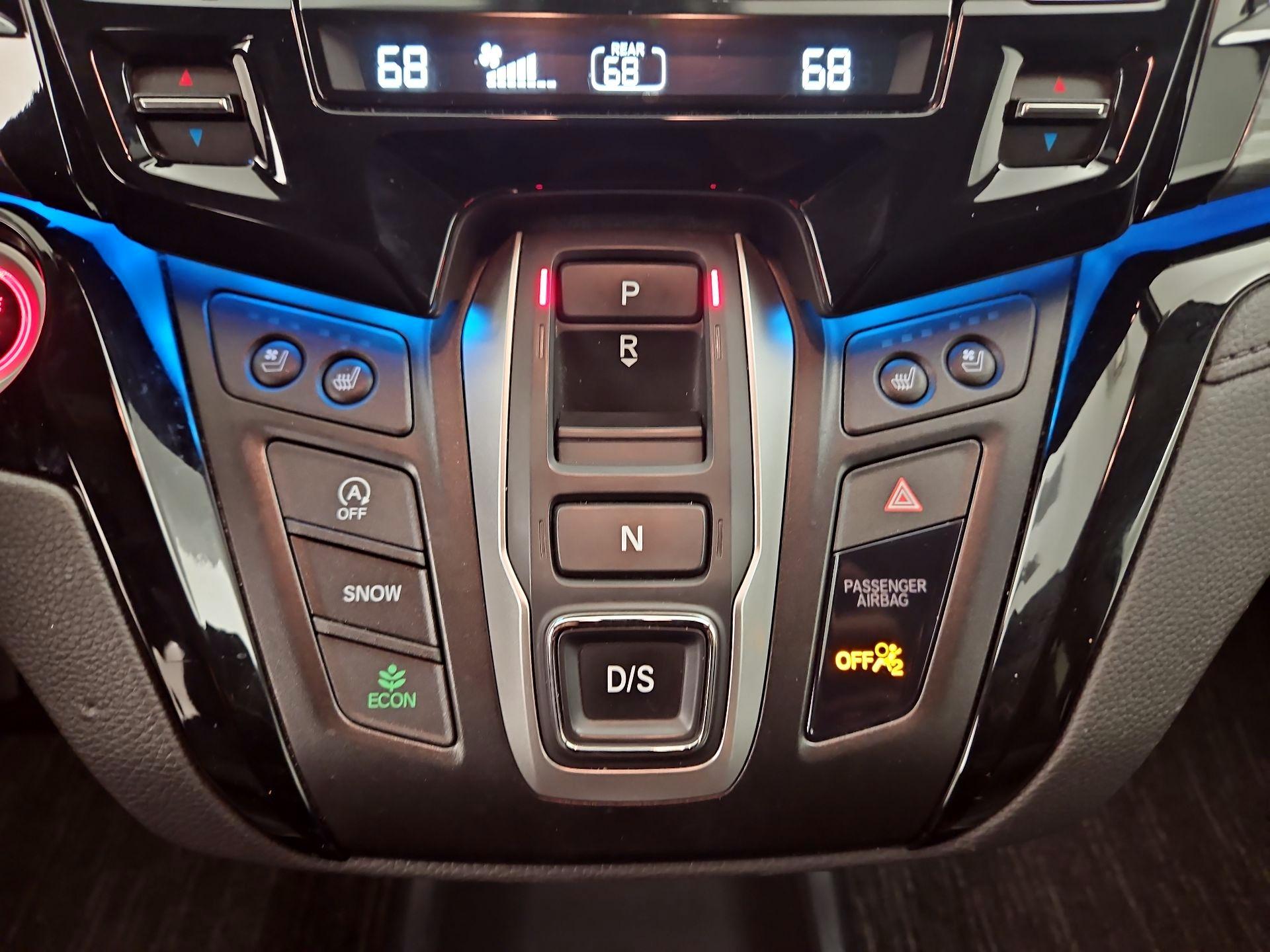 Thumbnail: 2023 Honda Odyssey - 18