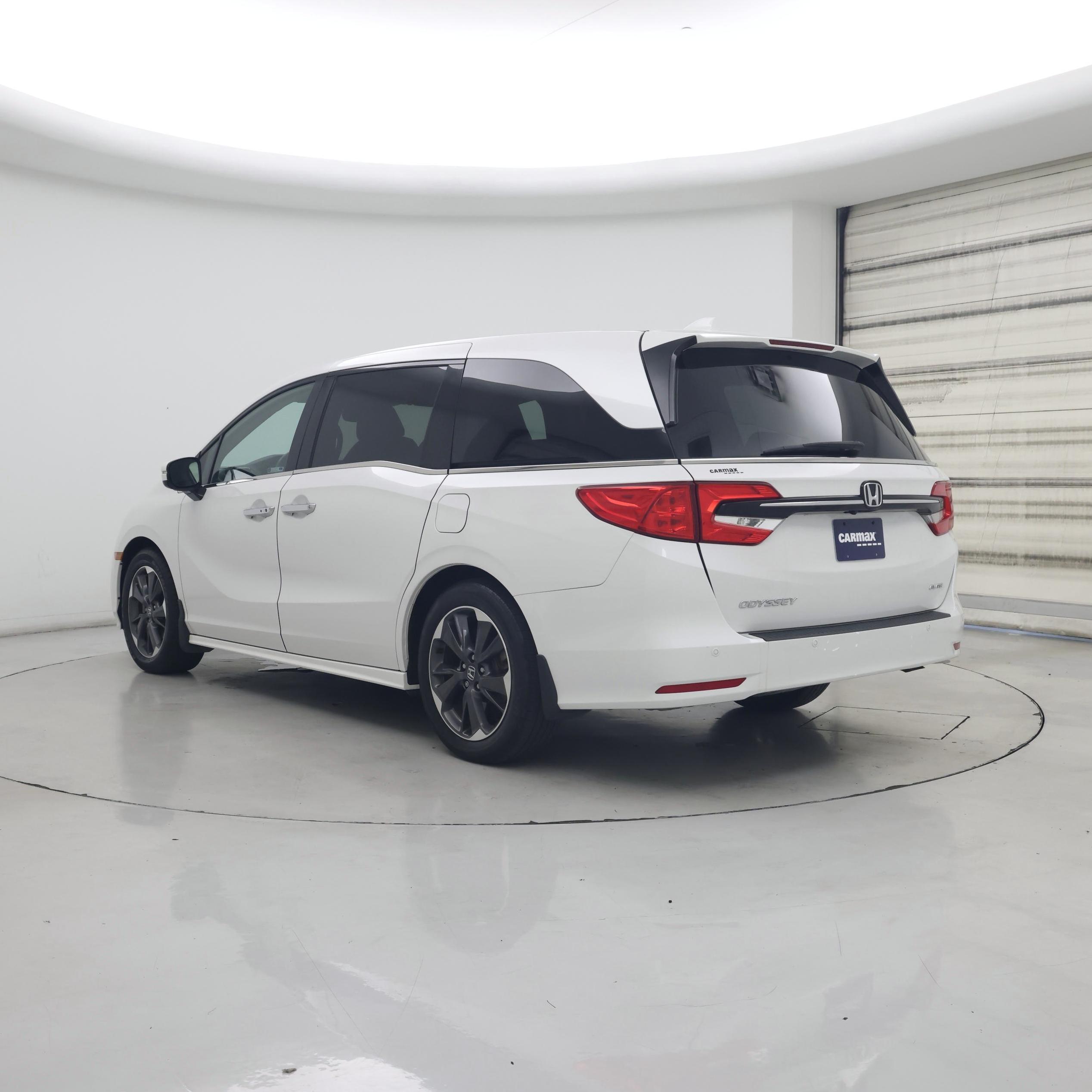 Thumbnail: 2023 Honda Odyssey - 2