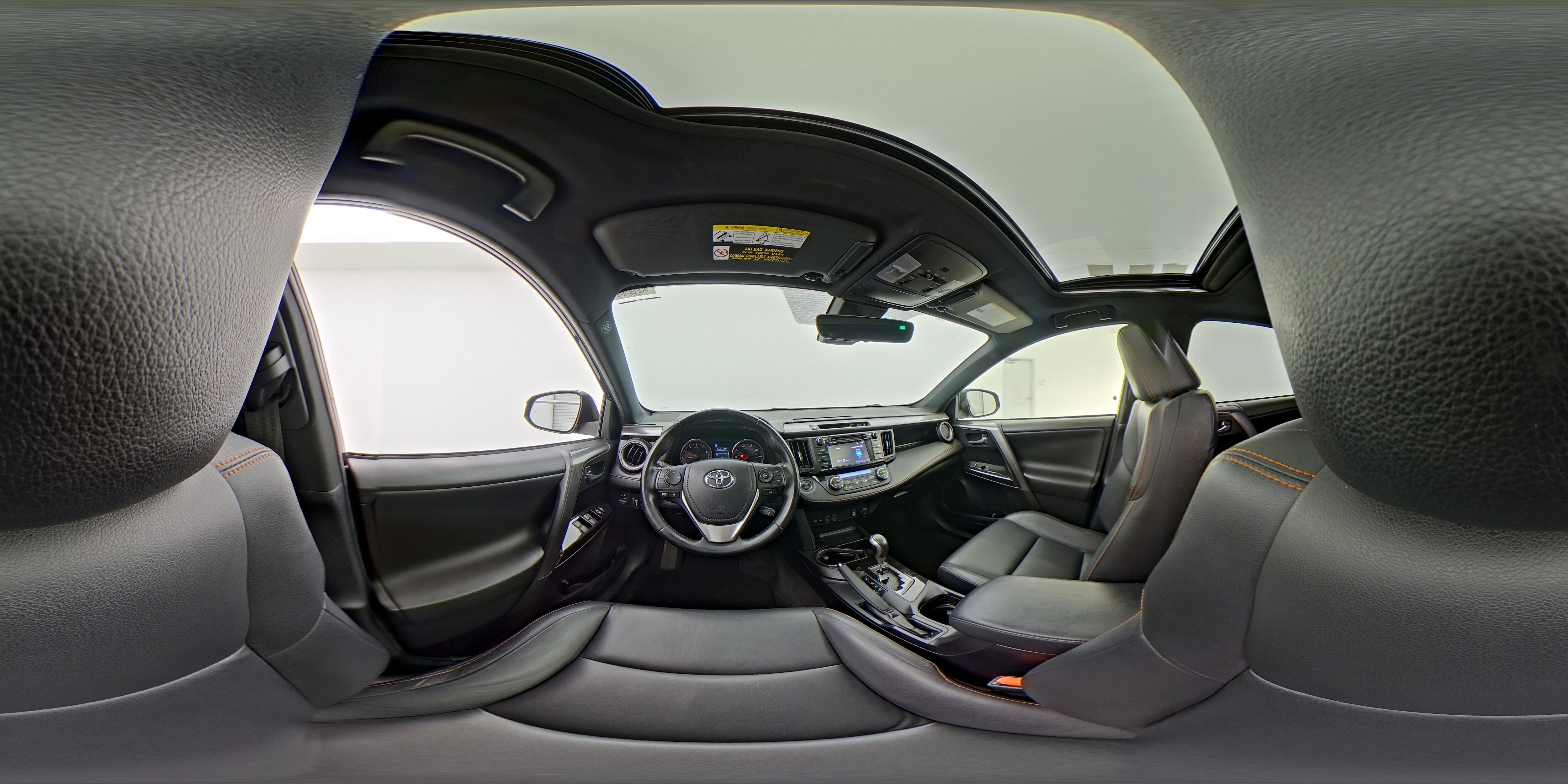 2017 Toyota RAV4 SE - Photo 26