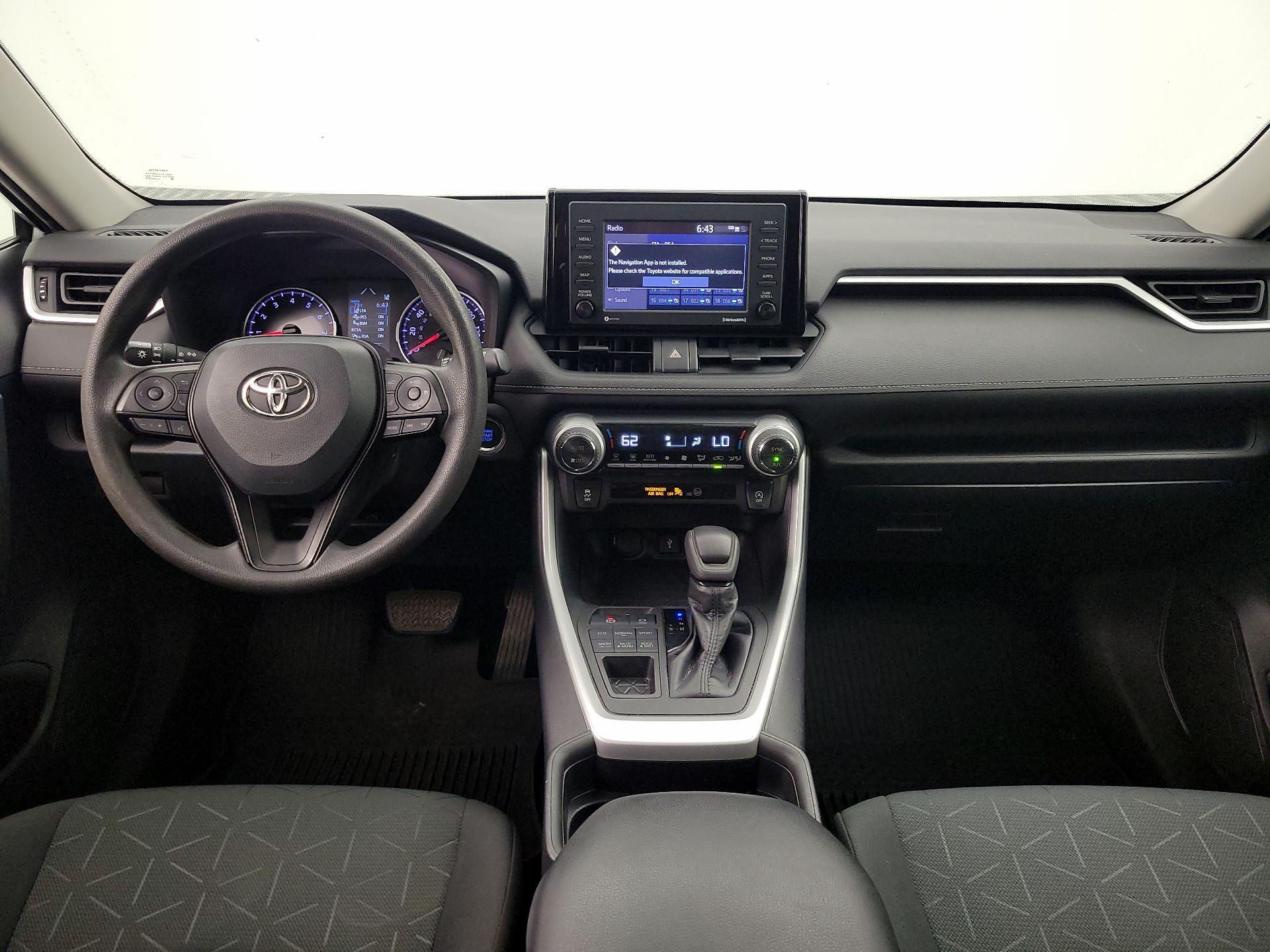 Thumbnail: 2021 Toyota RAV4 - 9