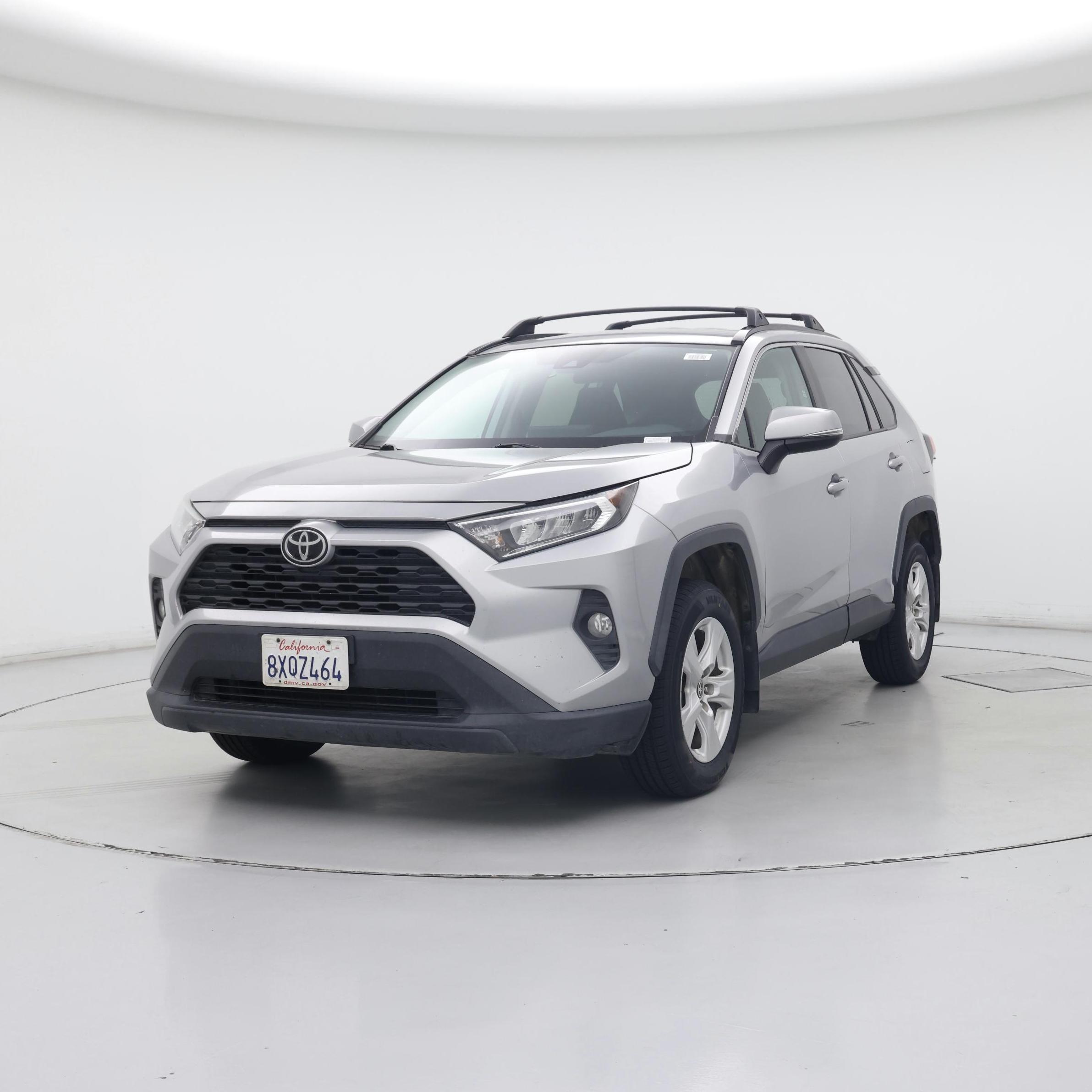 Thumbnail: 2021 Toyota RAV4 - 4