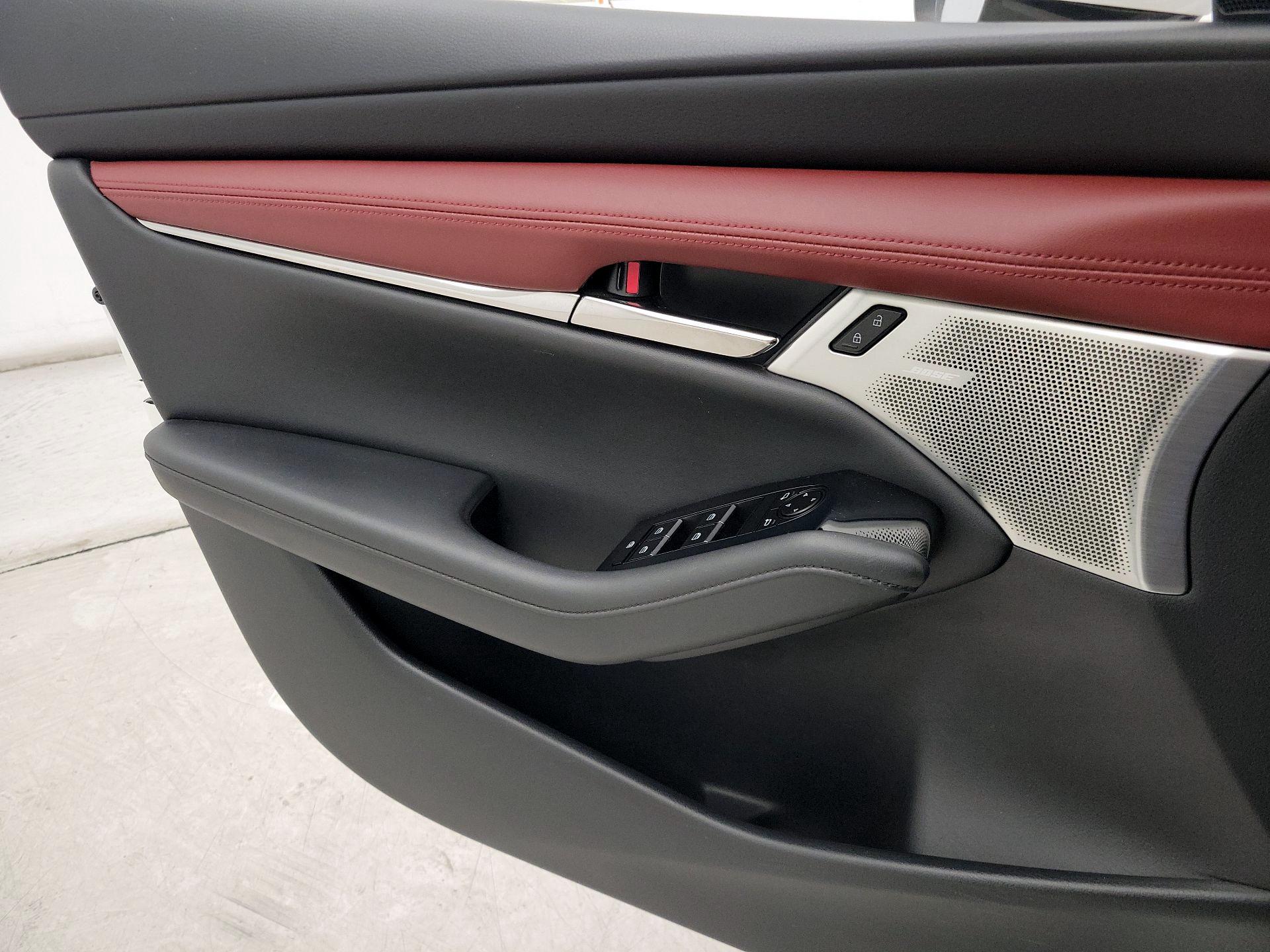 Thumbnail: 2023 Mazda Mazda3 - 12