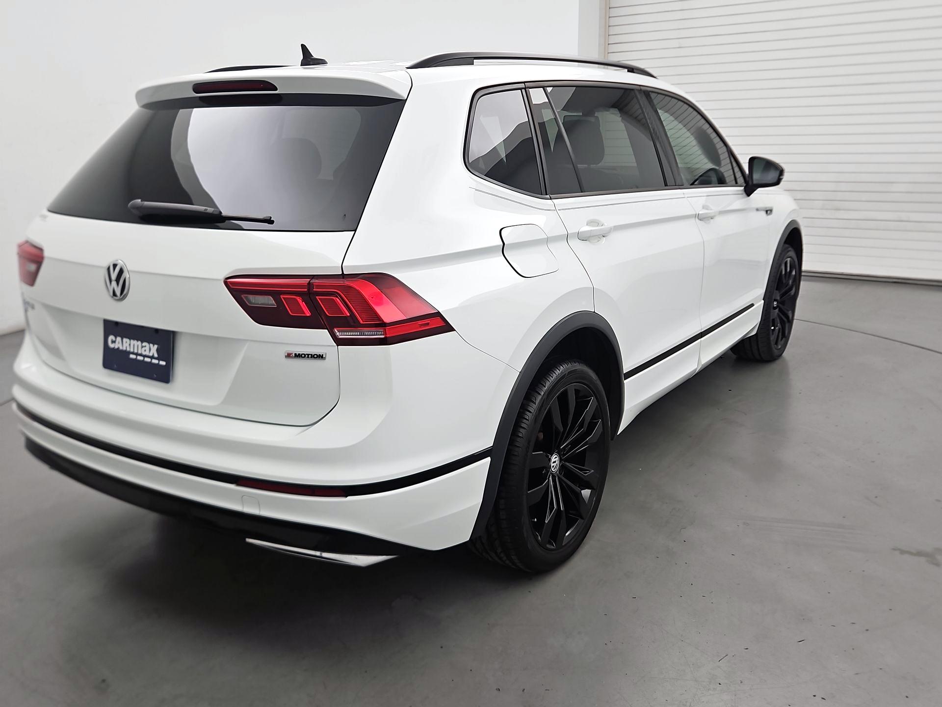 Thumbnail: 2020 Volkswagen Tiguan - 5