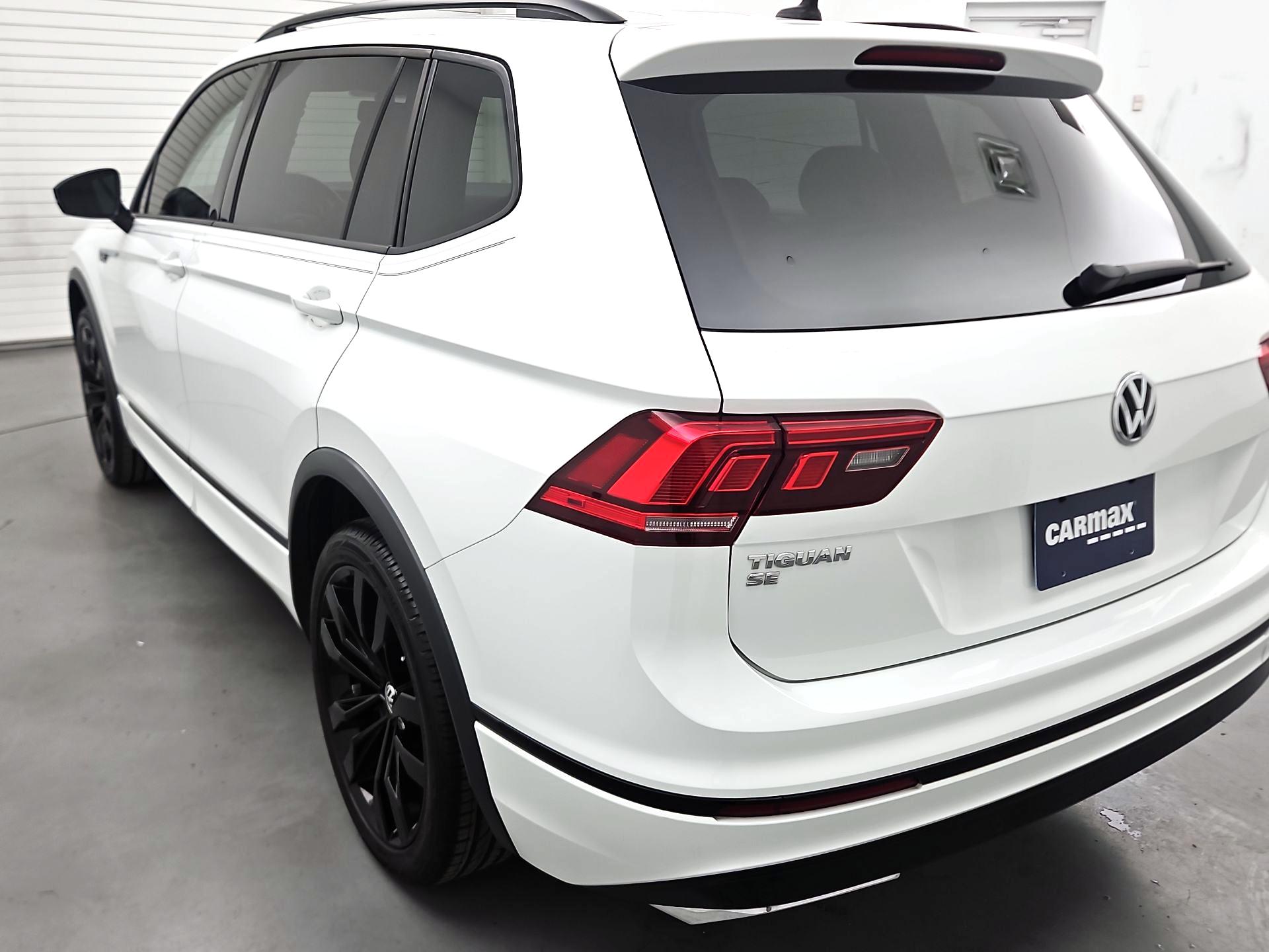 Thumbnail: 2020 Volkswagen Tiguan - 7