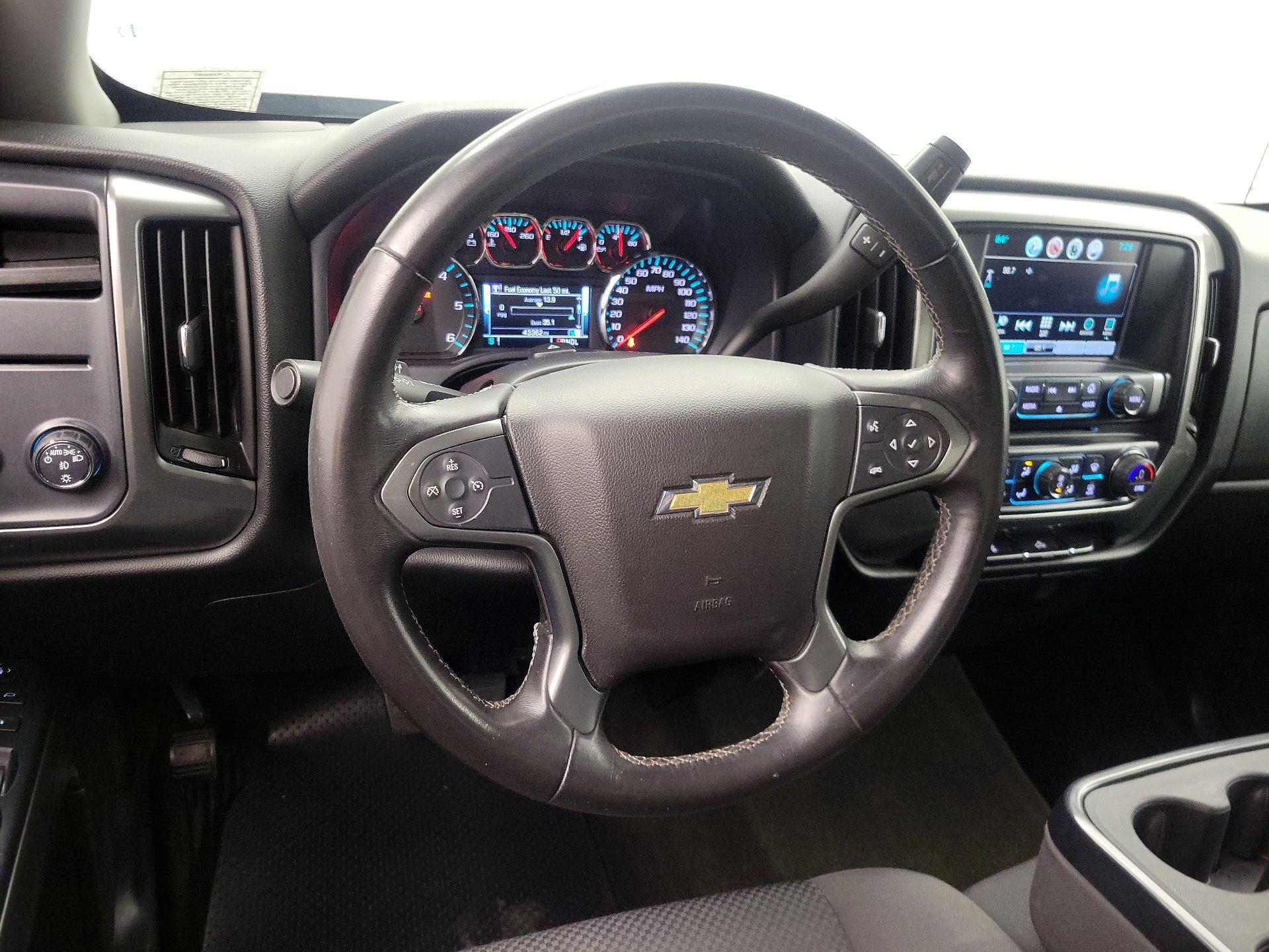 Thumbnail: 2017 Chevrolet Silverado 1500 - 10