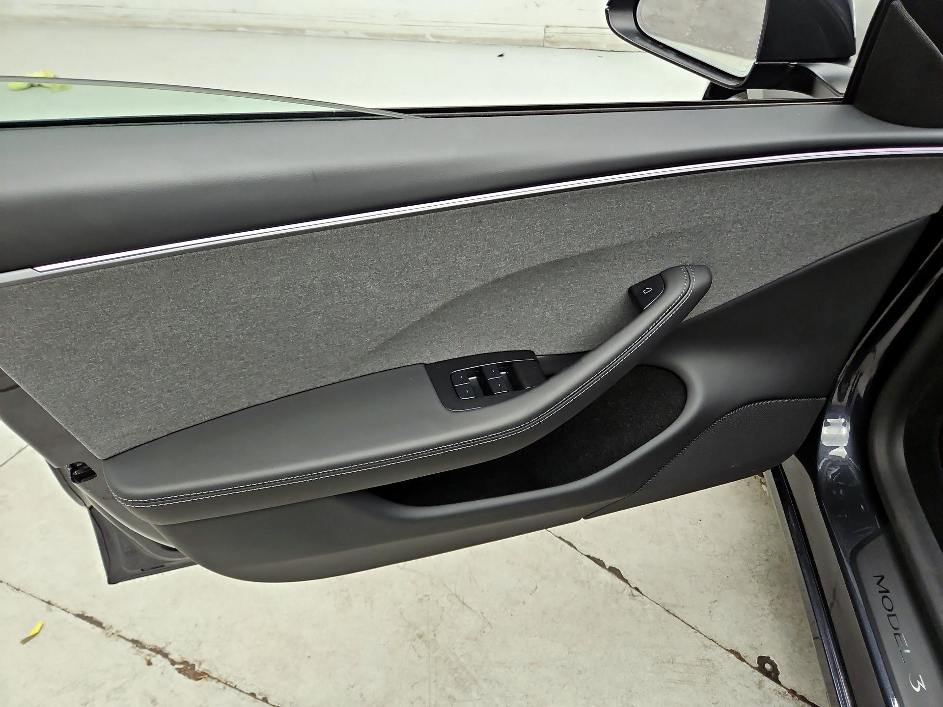 Thumbnail: 2026 Tesla Model 3 - 12