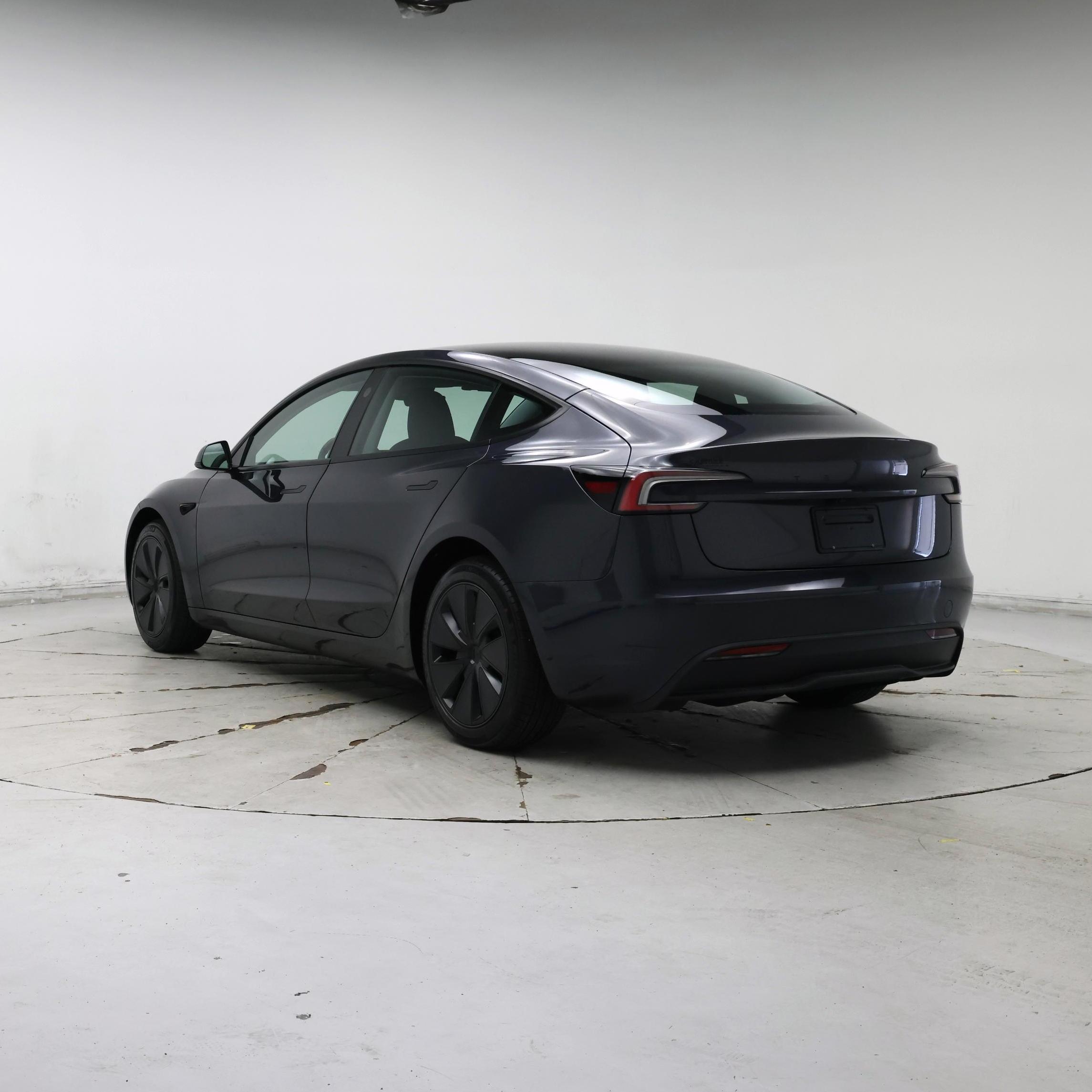 Thumbnail: 2026 Tesla Model 3 - 2