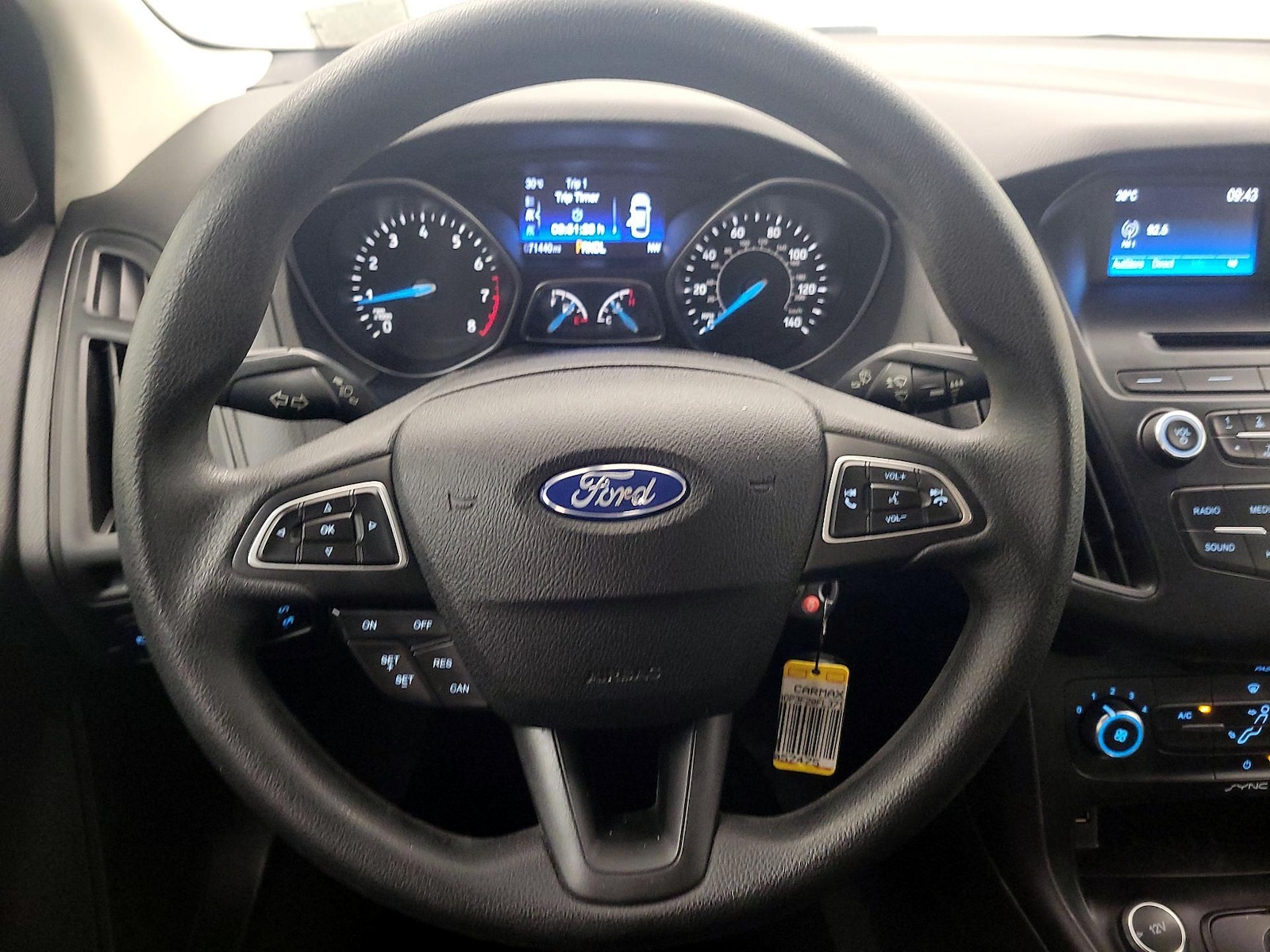2015 Ford Focus SE - Photo 11