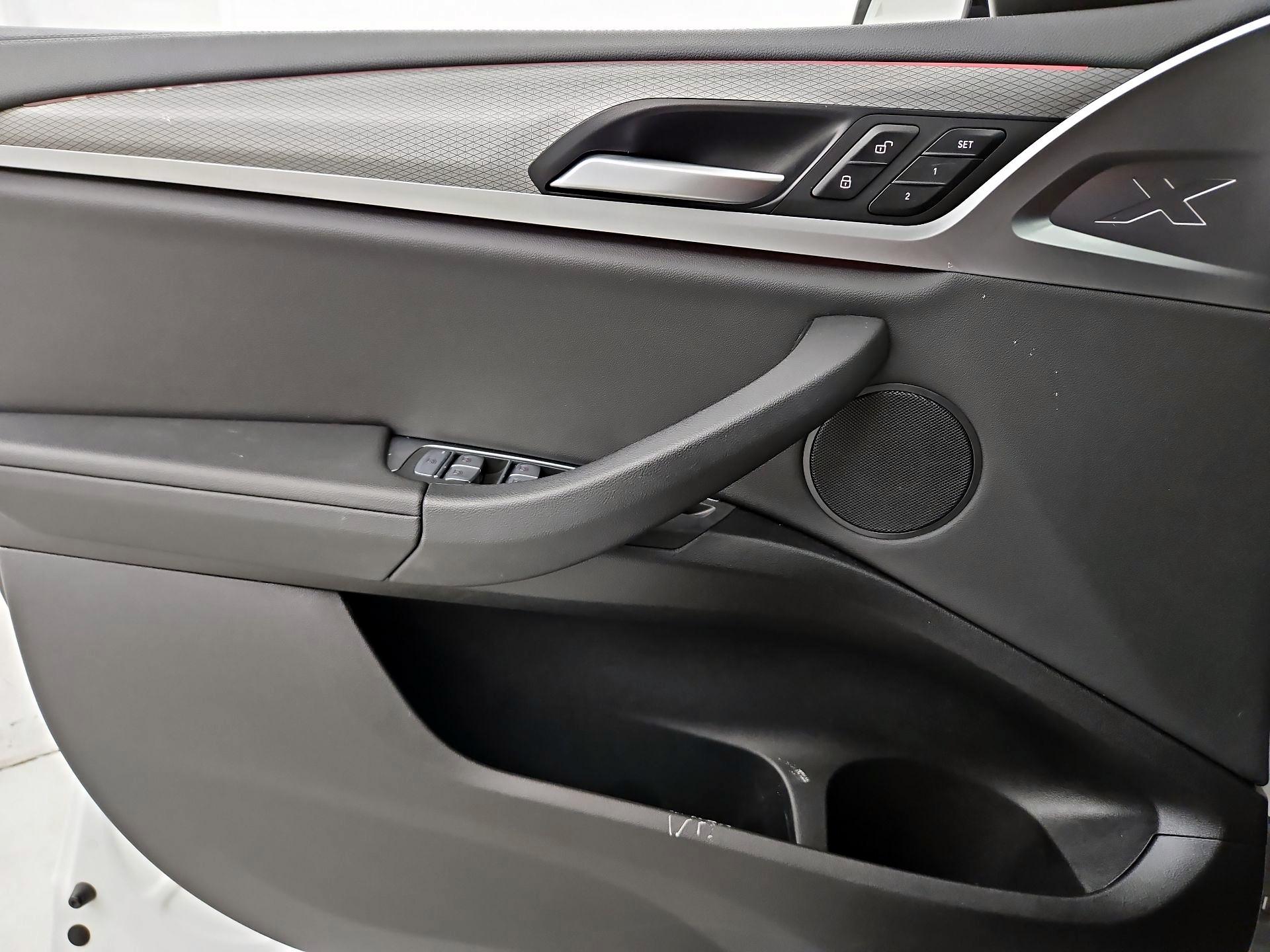 Thumbnail: 2021 BMW X3 - 12