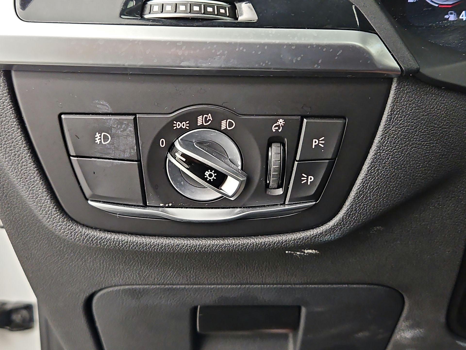 Thumbnail: 2021 BMW X3 - 13
