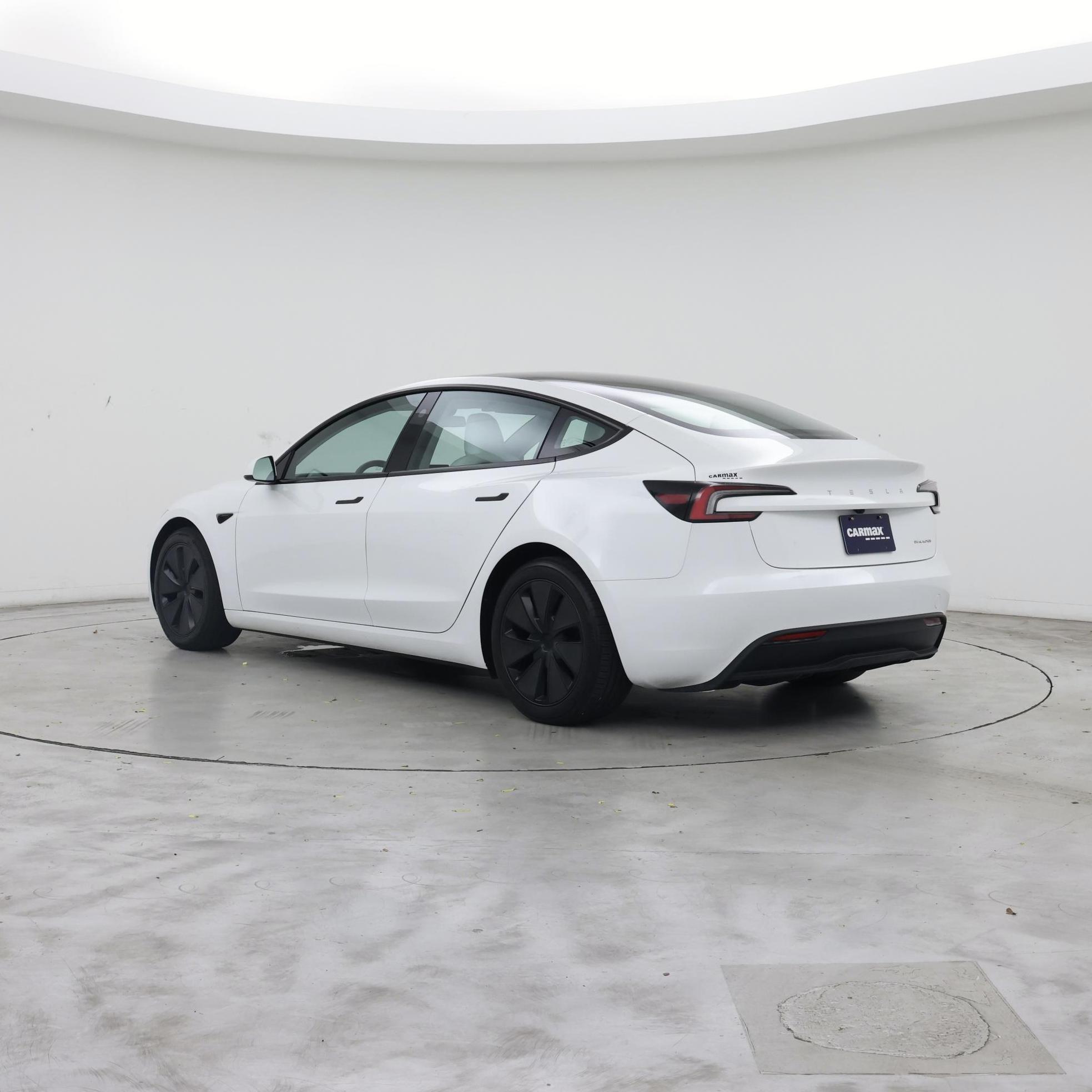 Thumbnail: 2024 Tesla Model 3 - 2