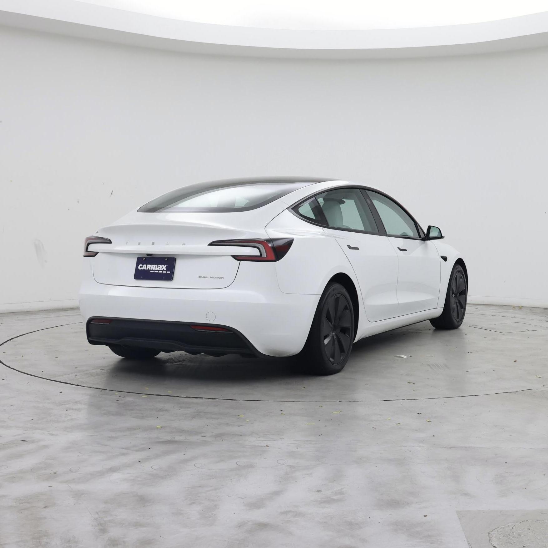Thumbnail: 2024 Tesla Model 3 - 8