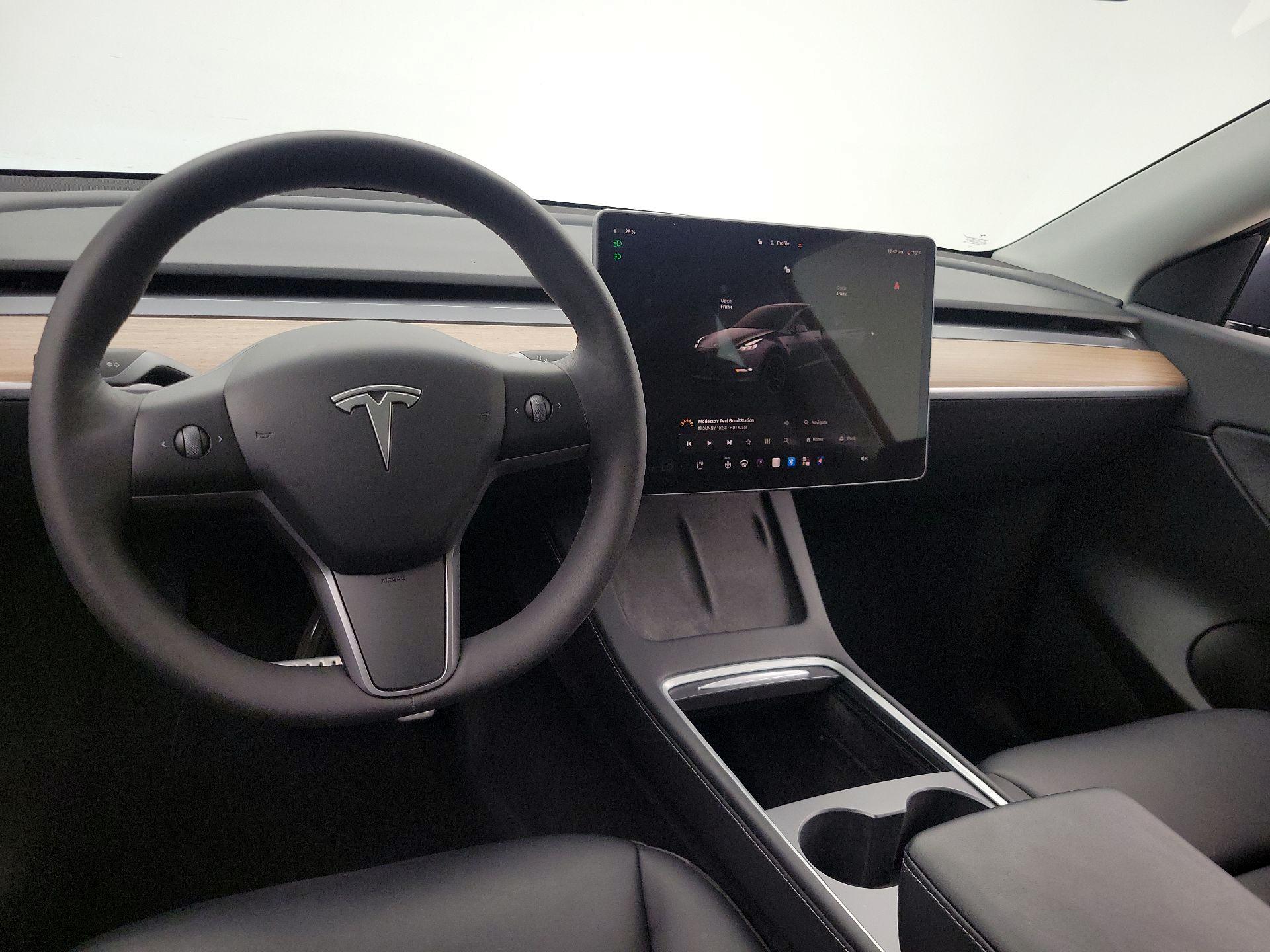Thumbnail: 2022 Tesla Model Y - 9