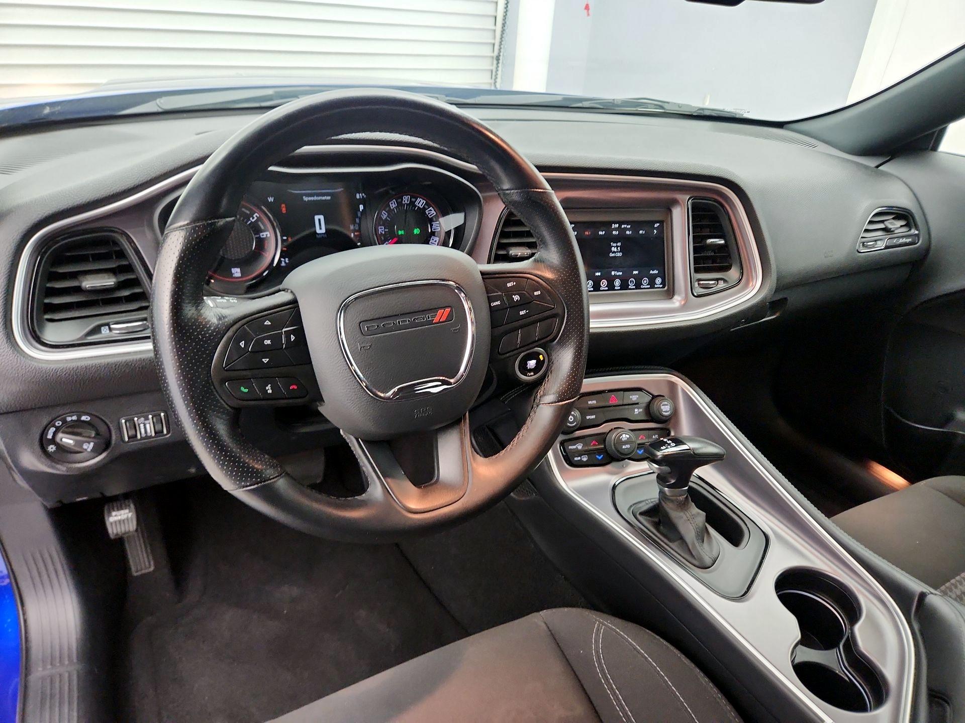 Thumbnail: 2020 Dodge Challenger - 9