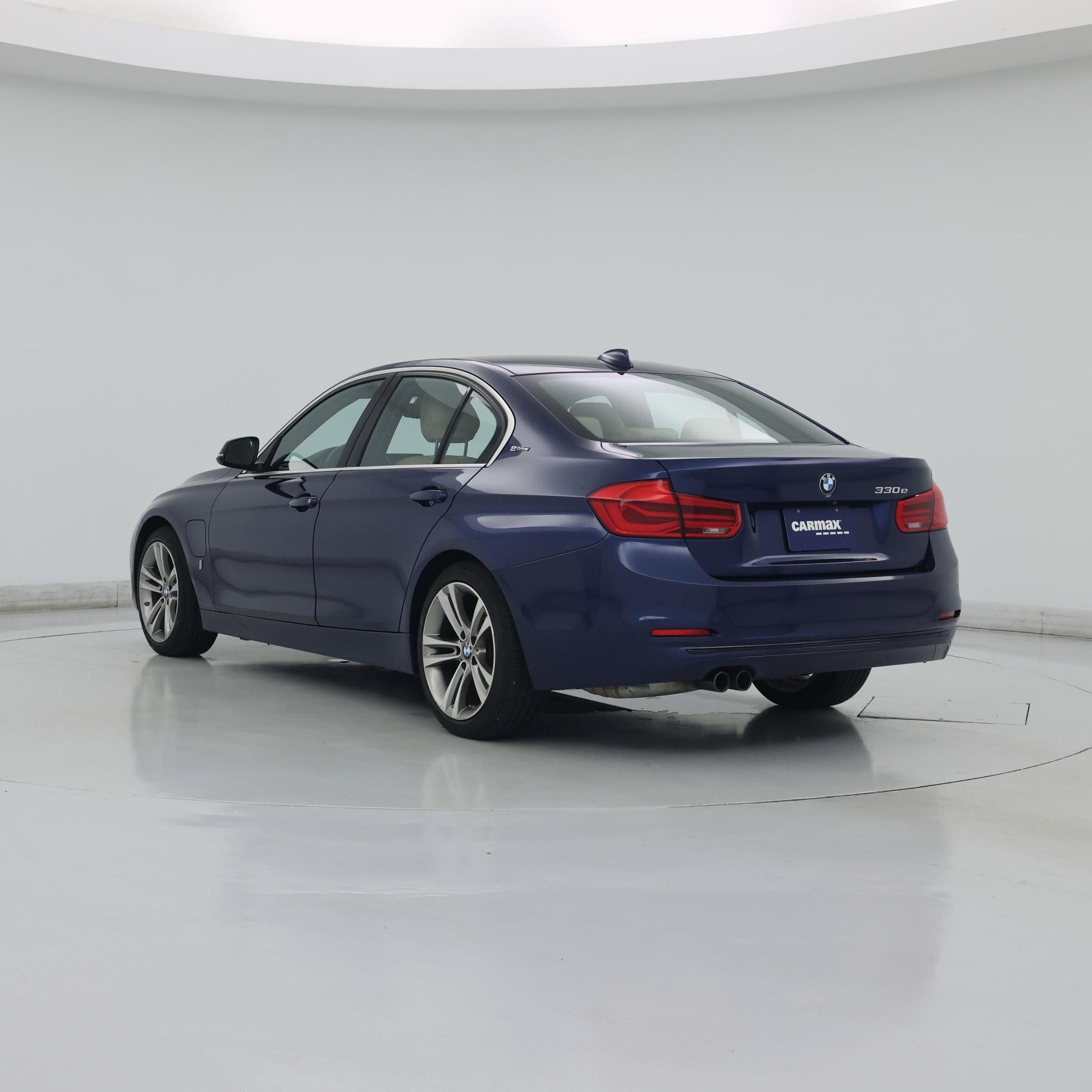 Thumbnail: 2018 BMW 3 Series - 2