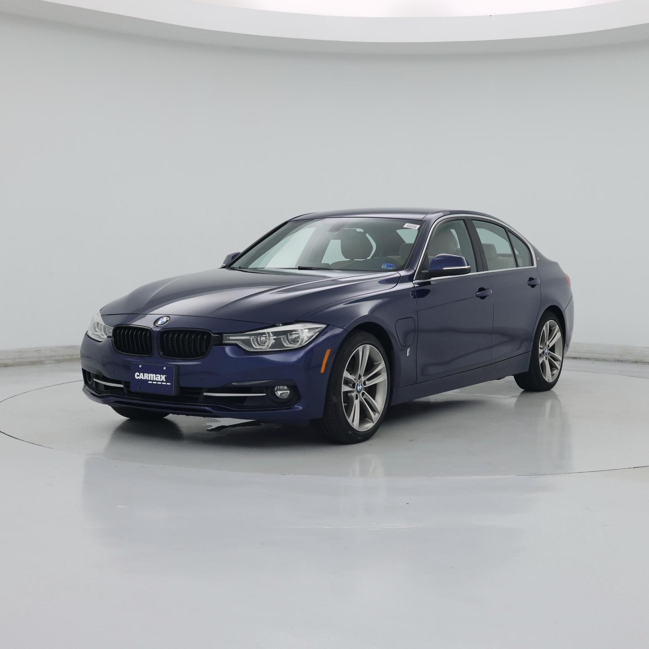 Thumbnail: 2018 BMW 3 Series - 4