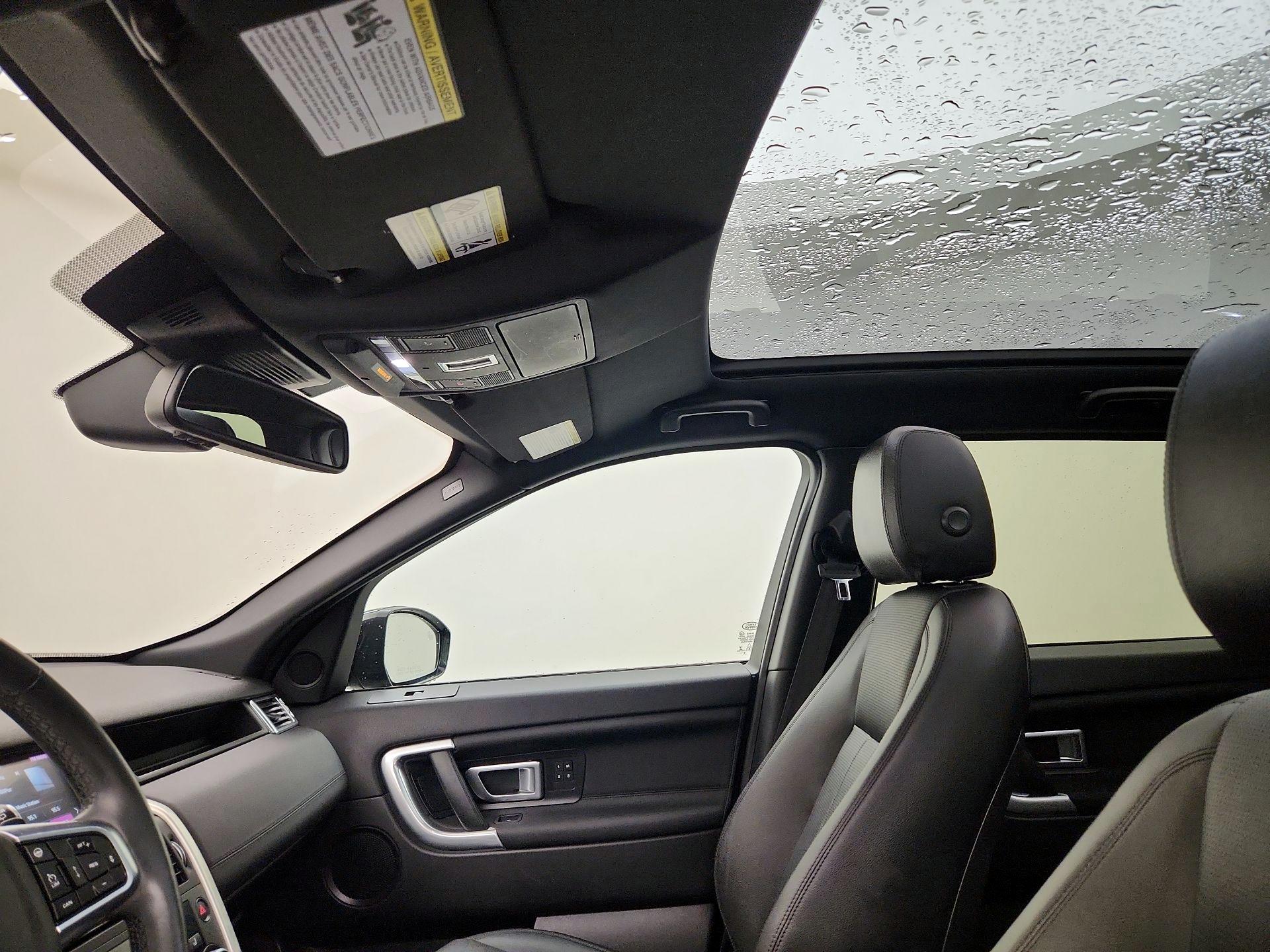 Thumbnail: 2019 Land Rover Discovery Sport - 19