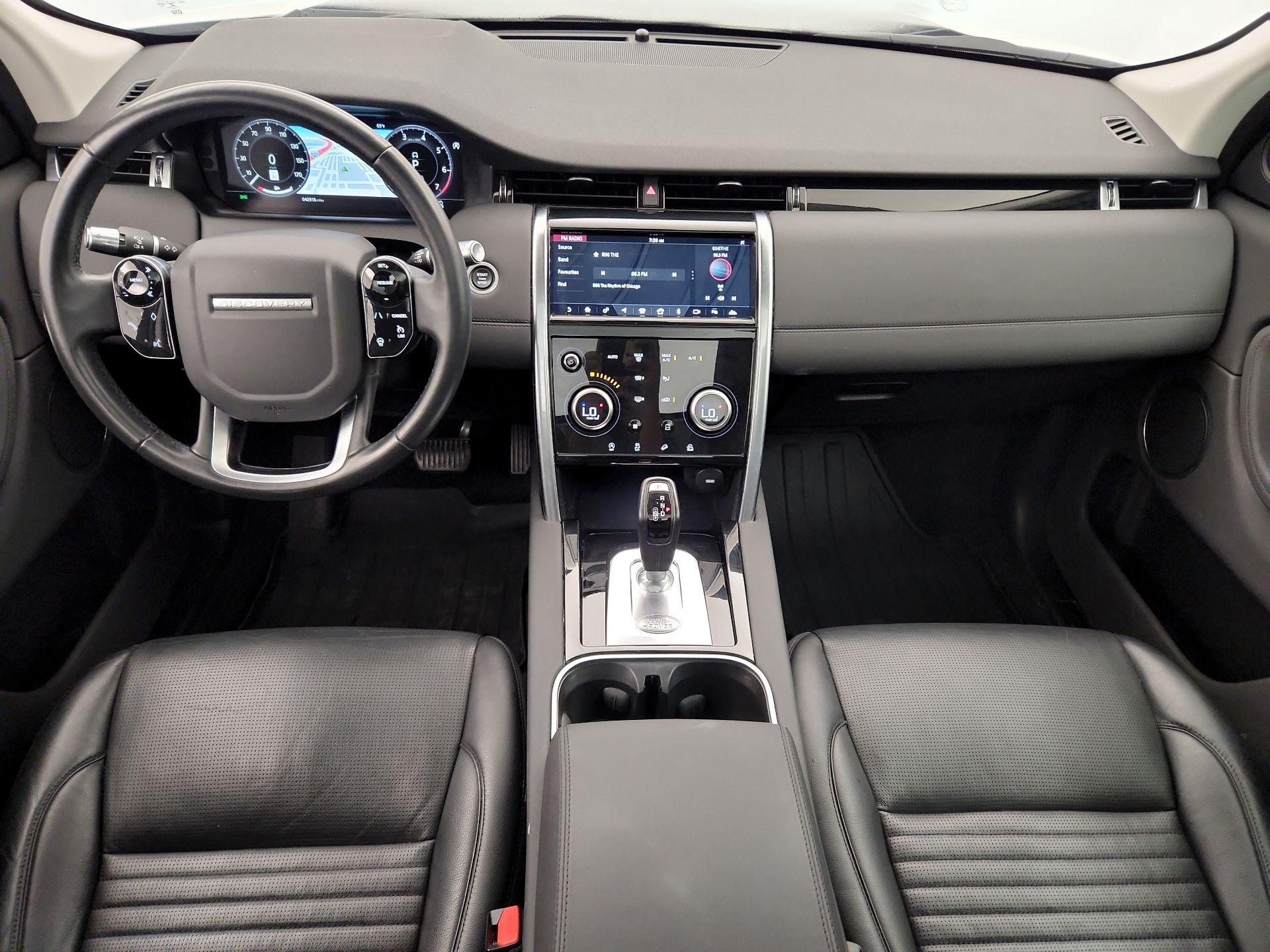 Thumbnail: 2020 Land Rover Discovery Sport - 9