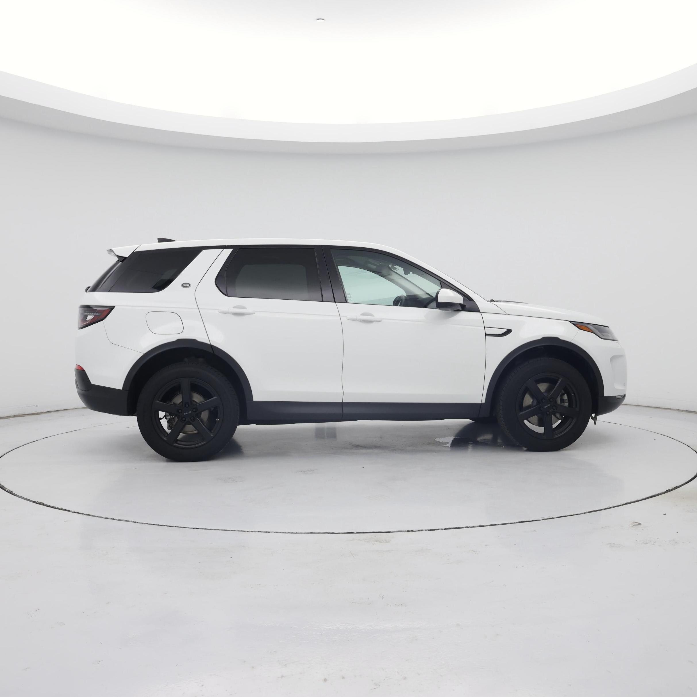 Thumbnail: 2020 Land Rover Discovery Sport - 7