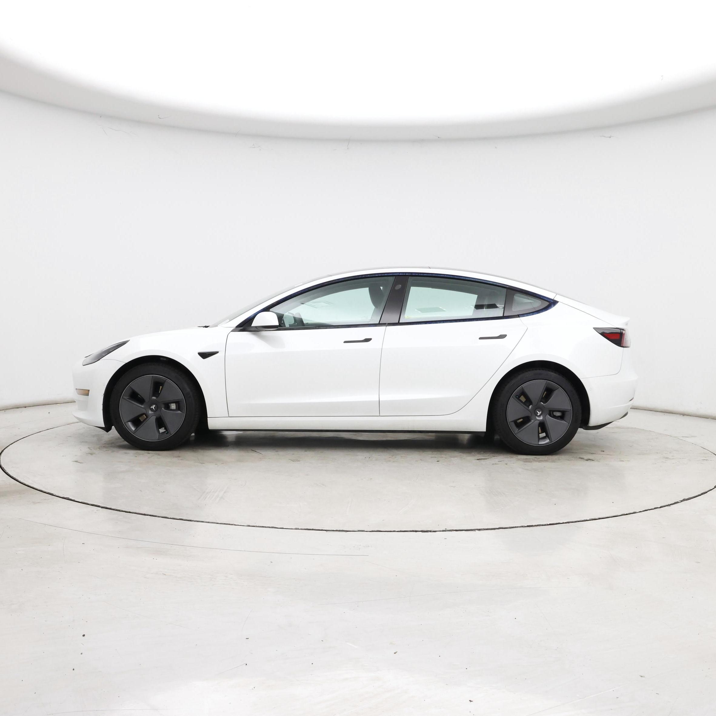Thumbnail: 2021 Tesla Model 3 - 3