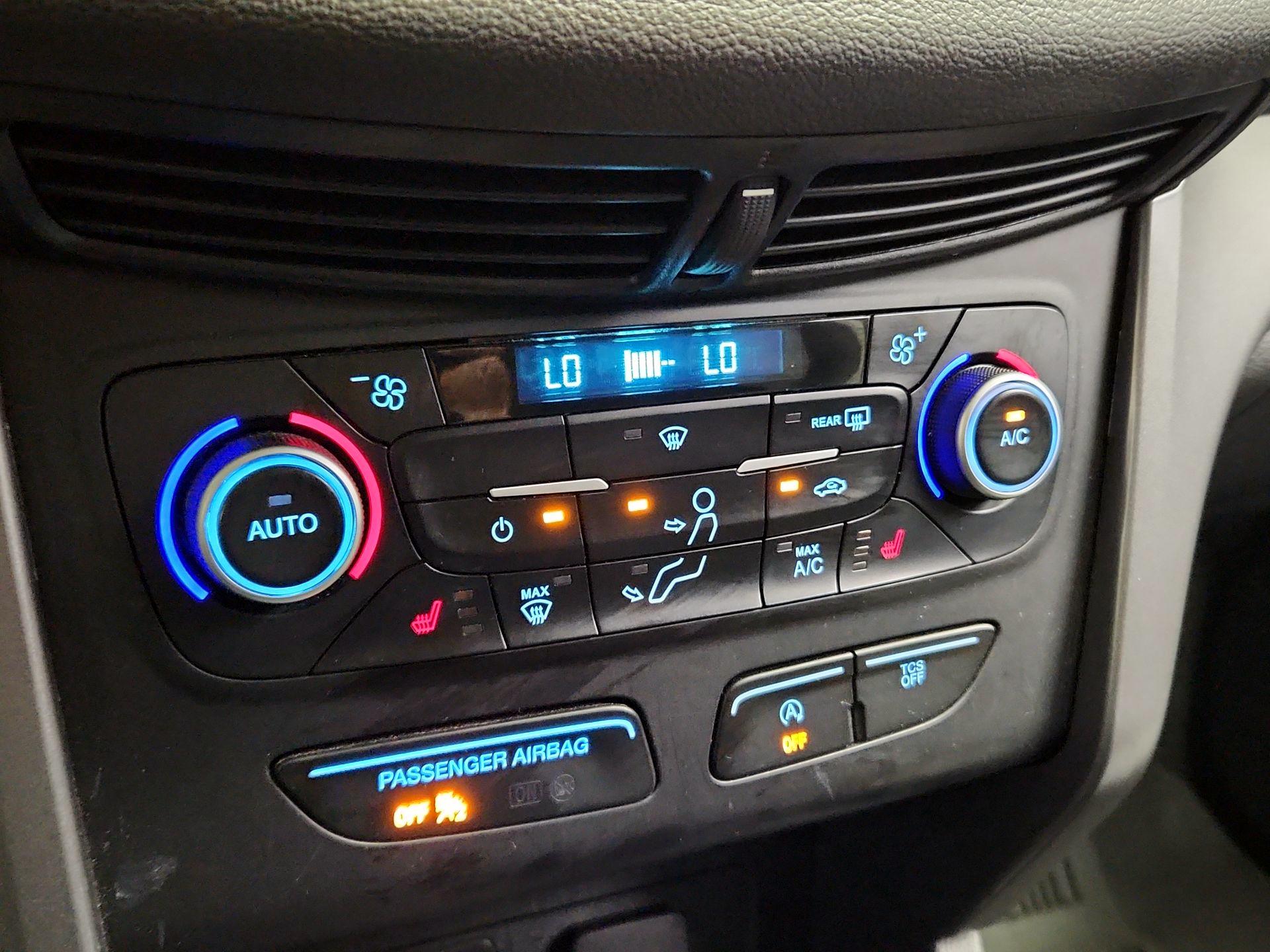 Thumbnail: 2018 Ford Escape - 16
